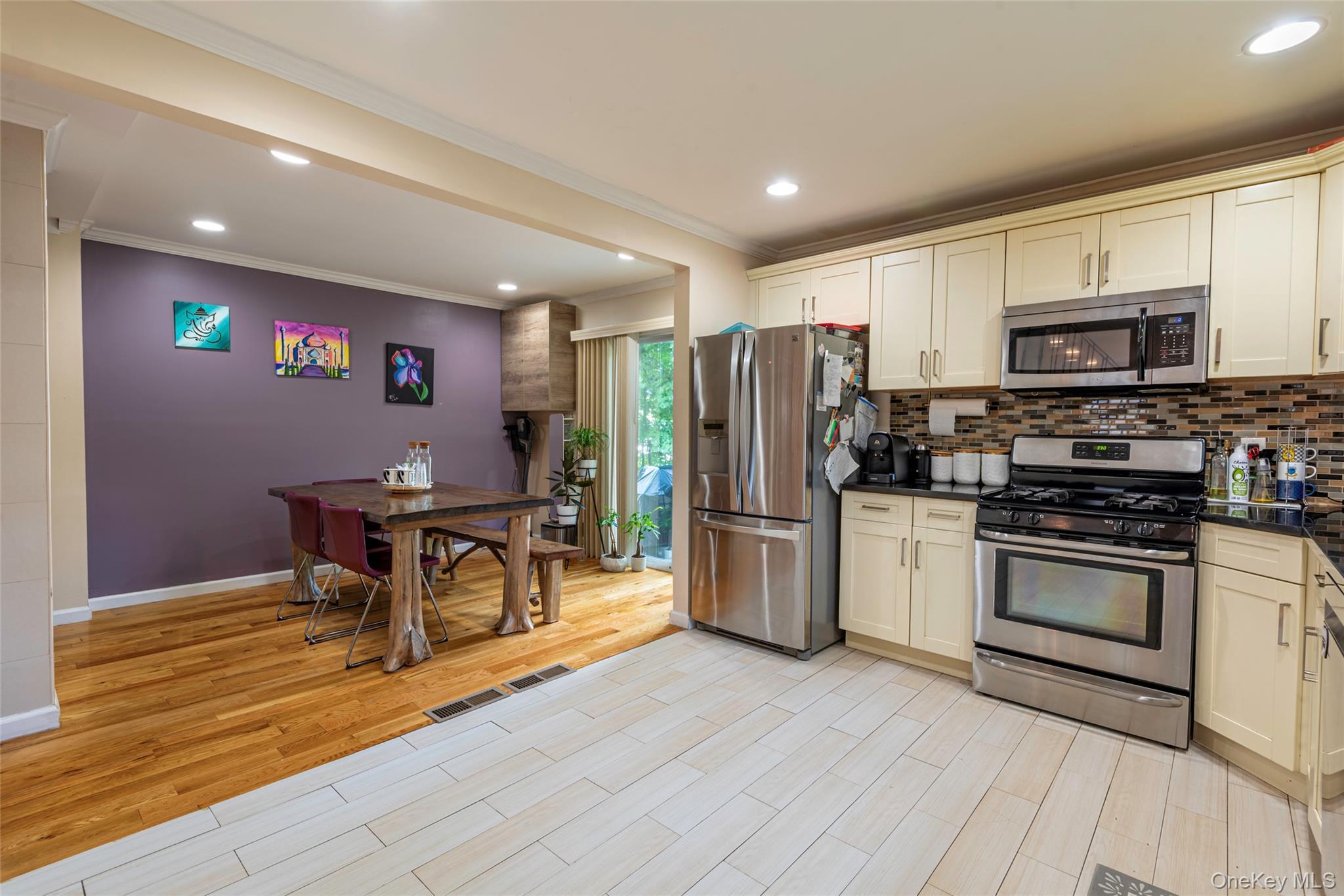 Single Family Manor Nassau County, NY 11020, MLS-889374-26