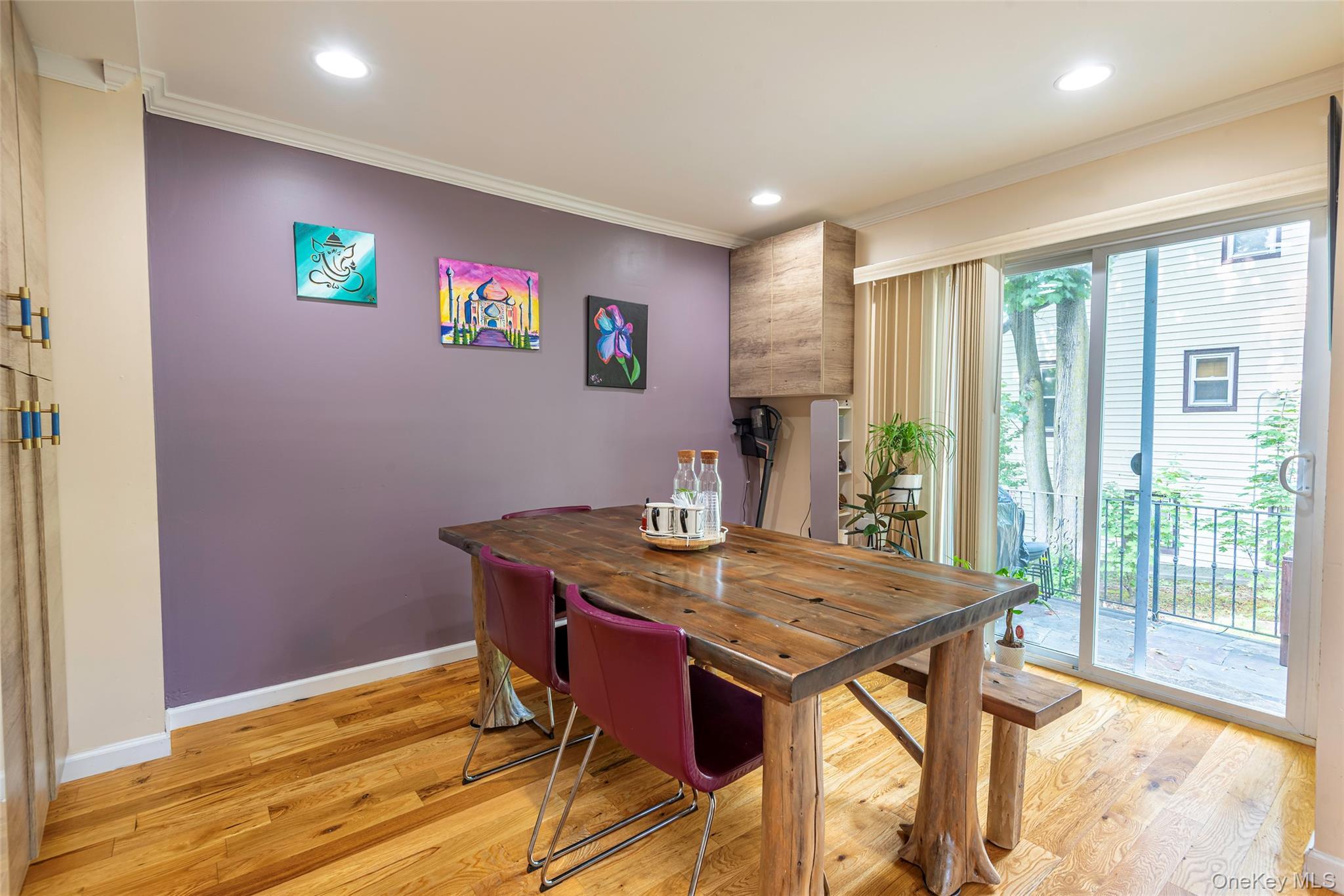 Single Family Manor Nassau County, NY 11020, MLS-889374-27