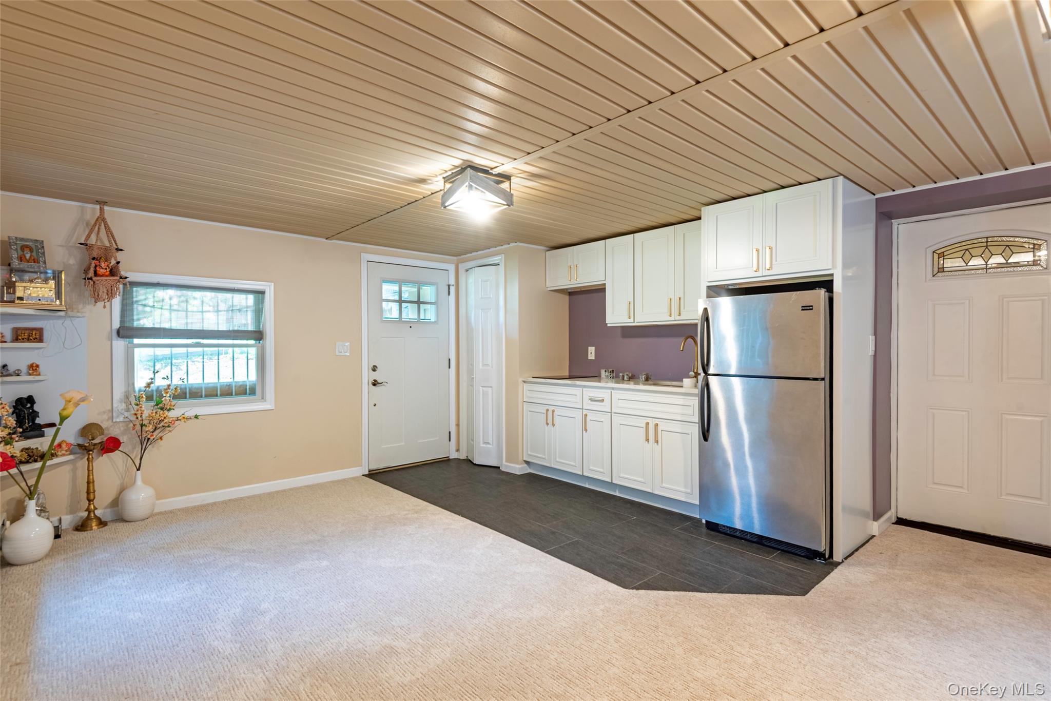 Single Family Manor Nassau County, NY 11020, MLS-889374-42