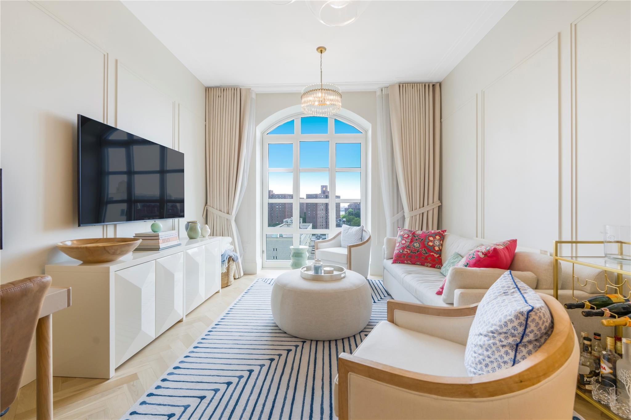 Condo 21st  Manhattan, NY 10010, MLS-889391-2