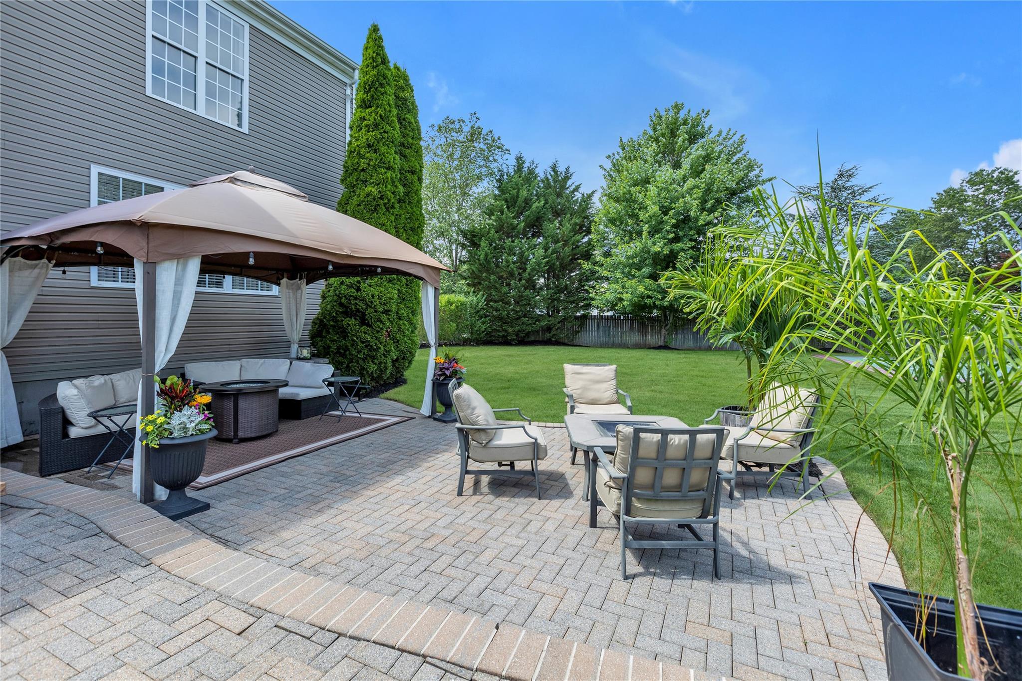 Single Family Hidden Acres  Suffolk County, NY 11792, MLS-889395-34