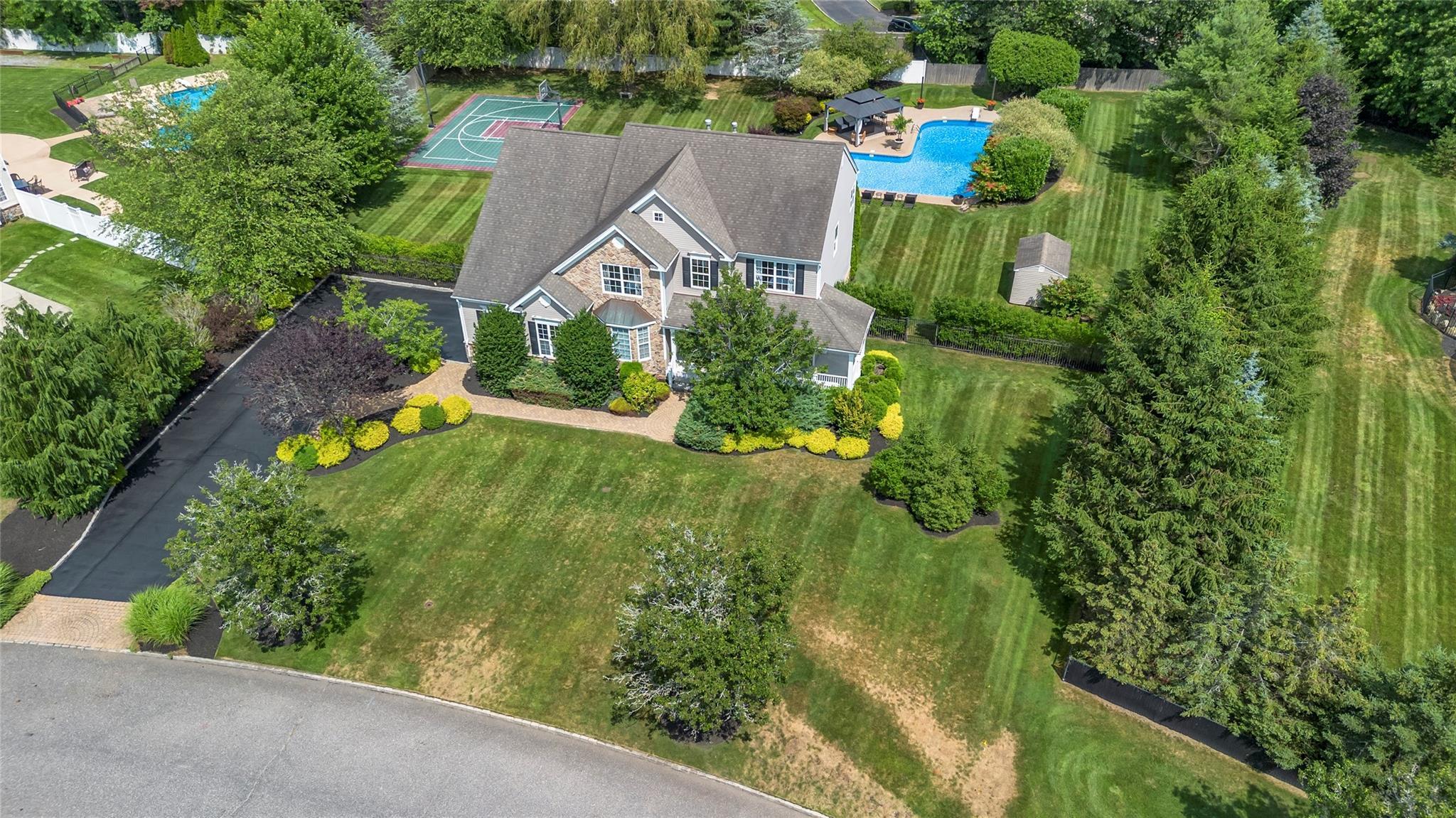 Single Family Hidden Acres  Suffolk County, NY 11792, MLS-889395-41