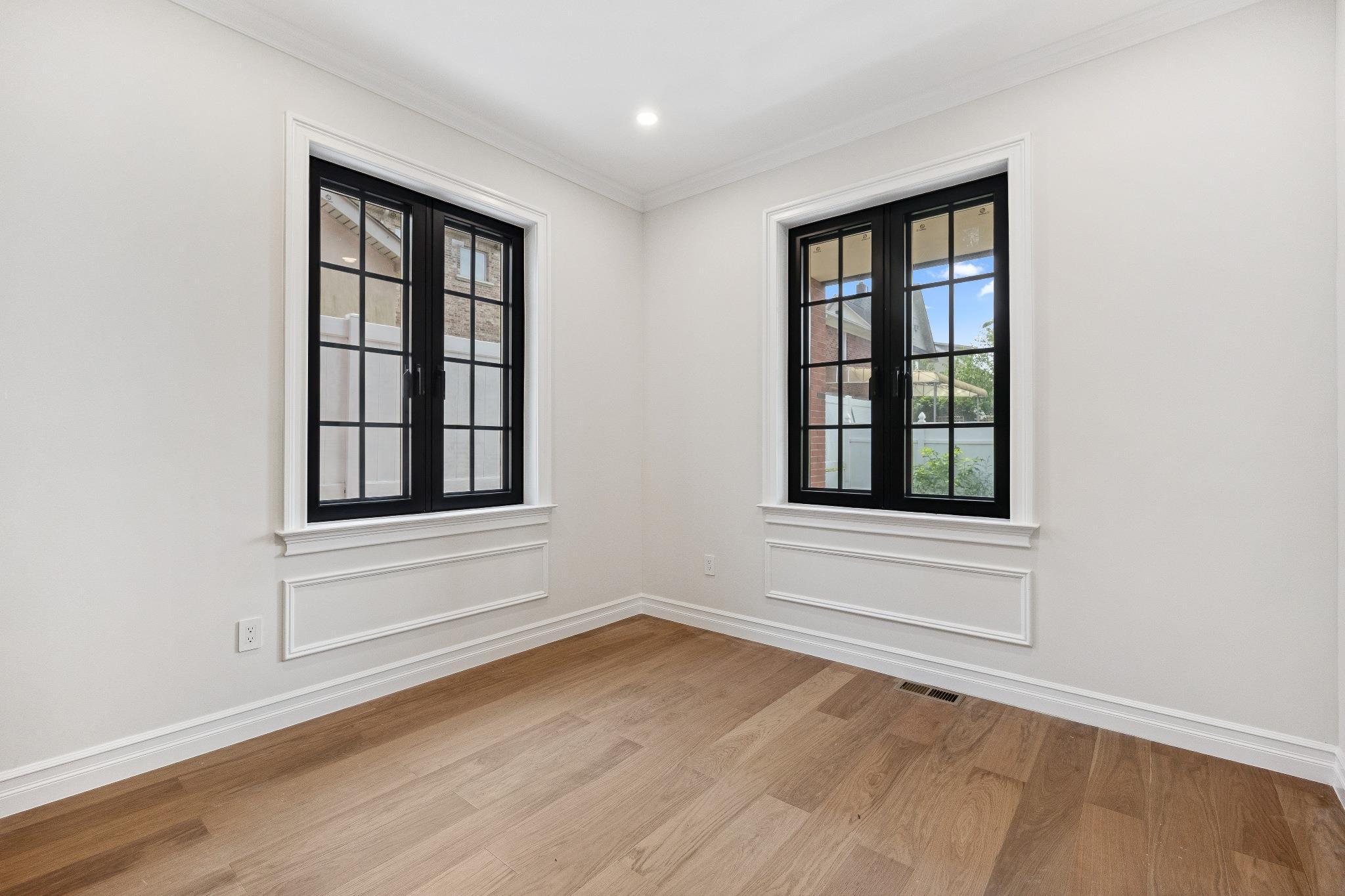 Single Family 221  Queens, NY 11361, MLS-889396-14