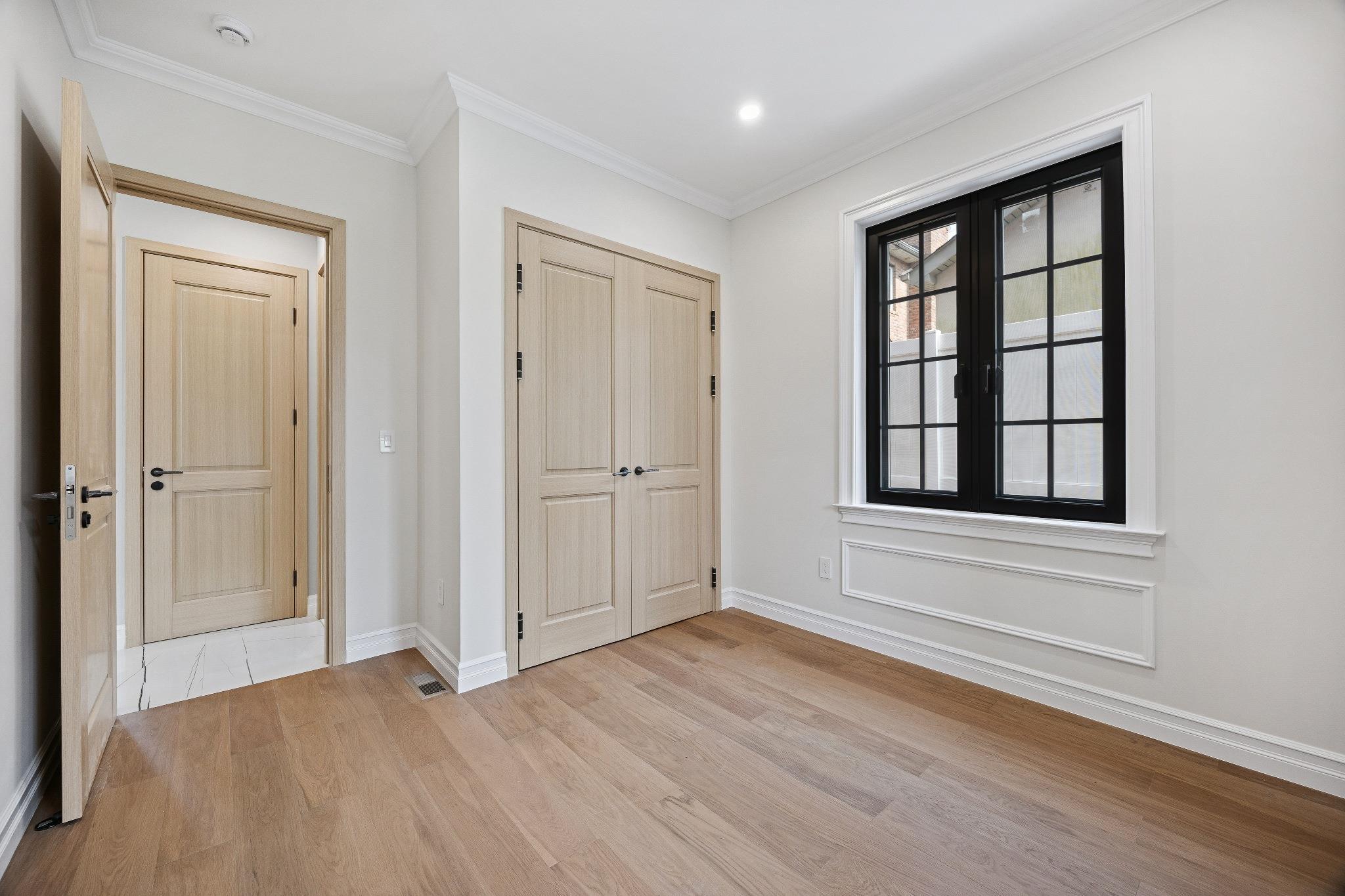 Single Family 221  Queens, NY 11361, MLS-889396-15