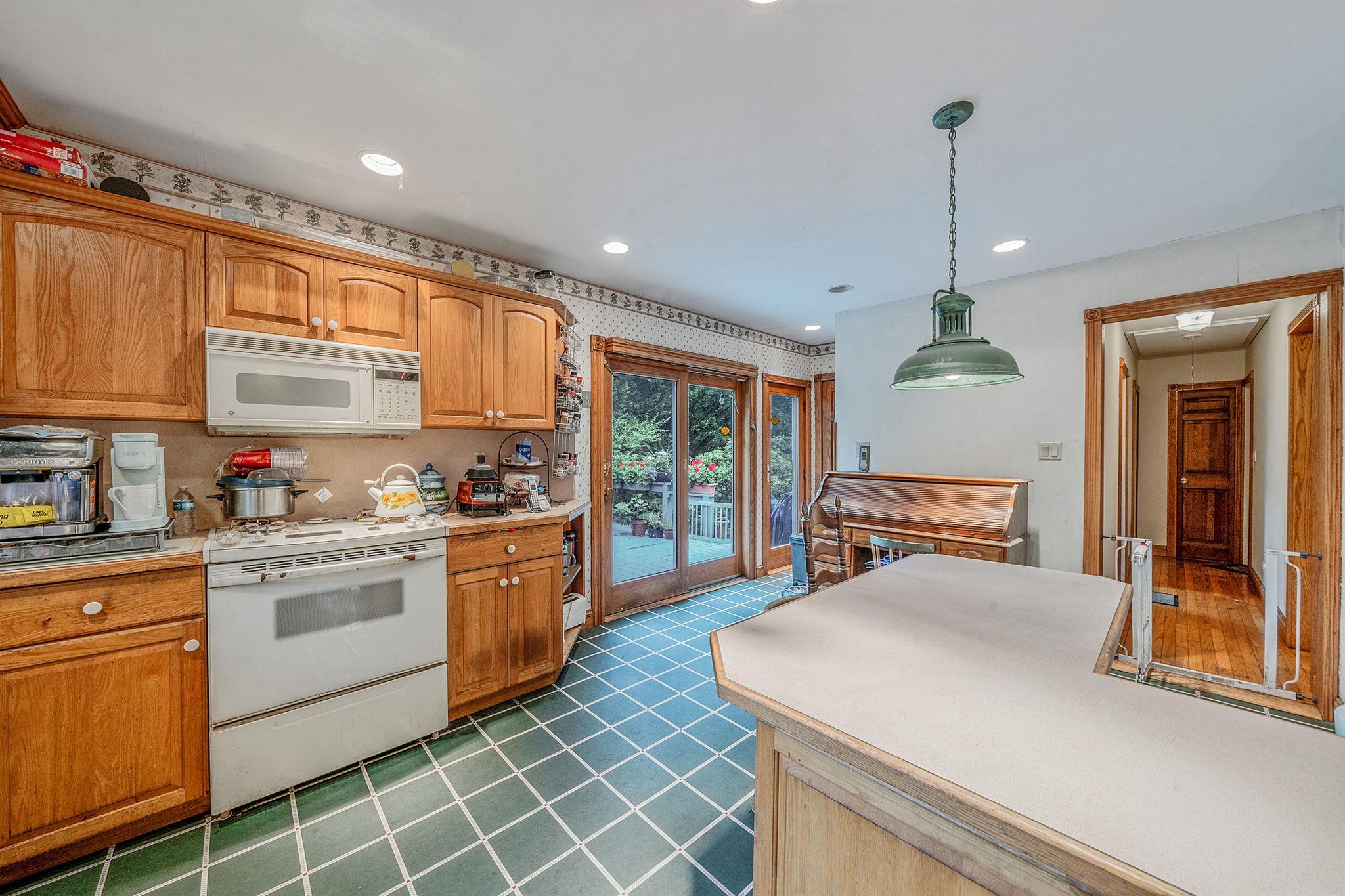 Single Family Berkshire  Suffolk County, NY 11784, MLS-889408-24
