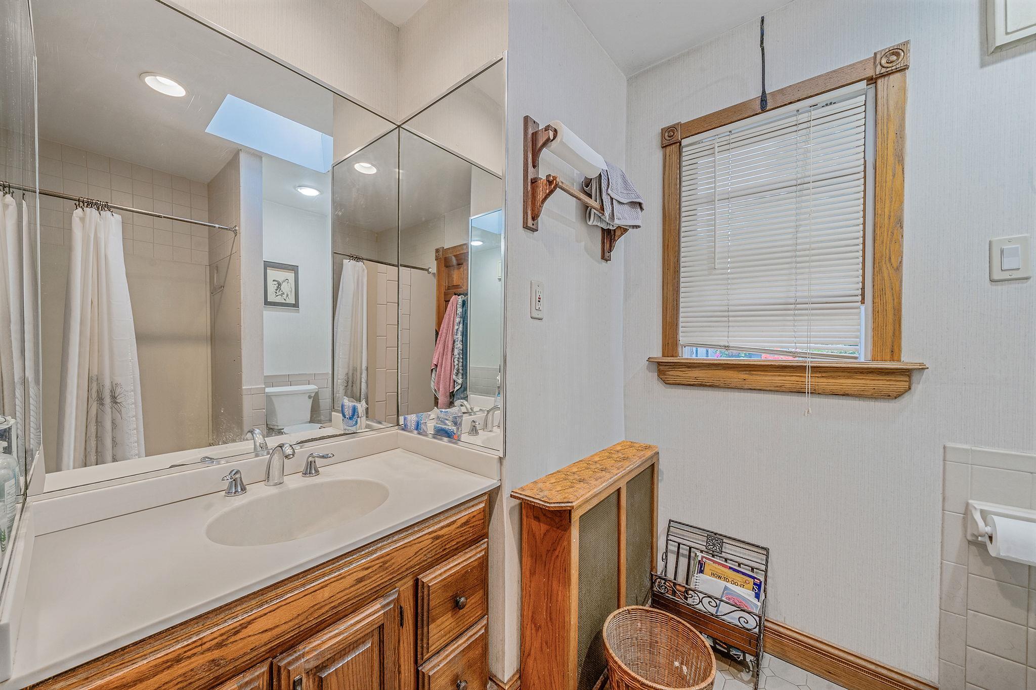 Single Family Berkshire  Suffolk County, NY 11784, MLS-889408-27