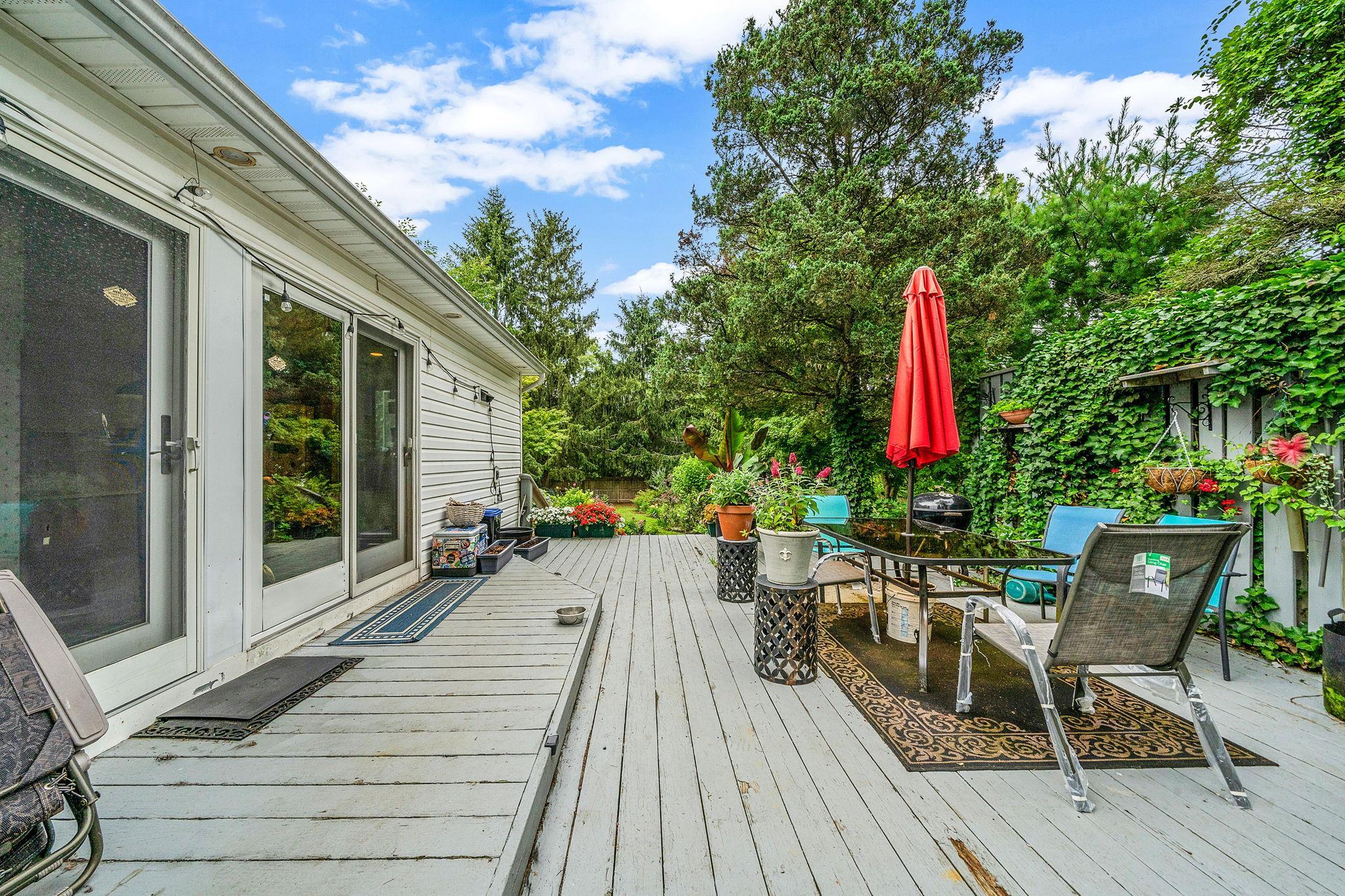 Single Family Berkshire  Suffolk County, NY 11784, MLS-889408-6
