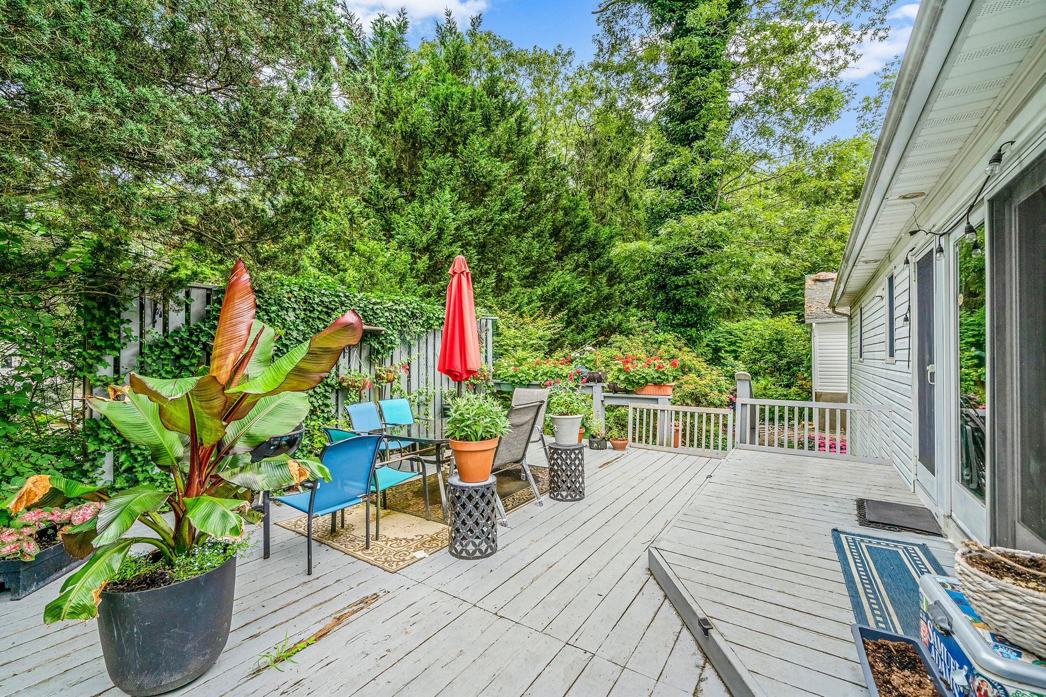 Single Family Berkshire  Suffolk County, NY 11784, MLS-889408-8