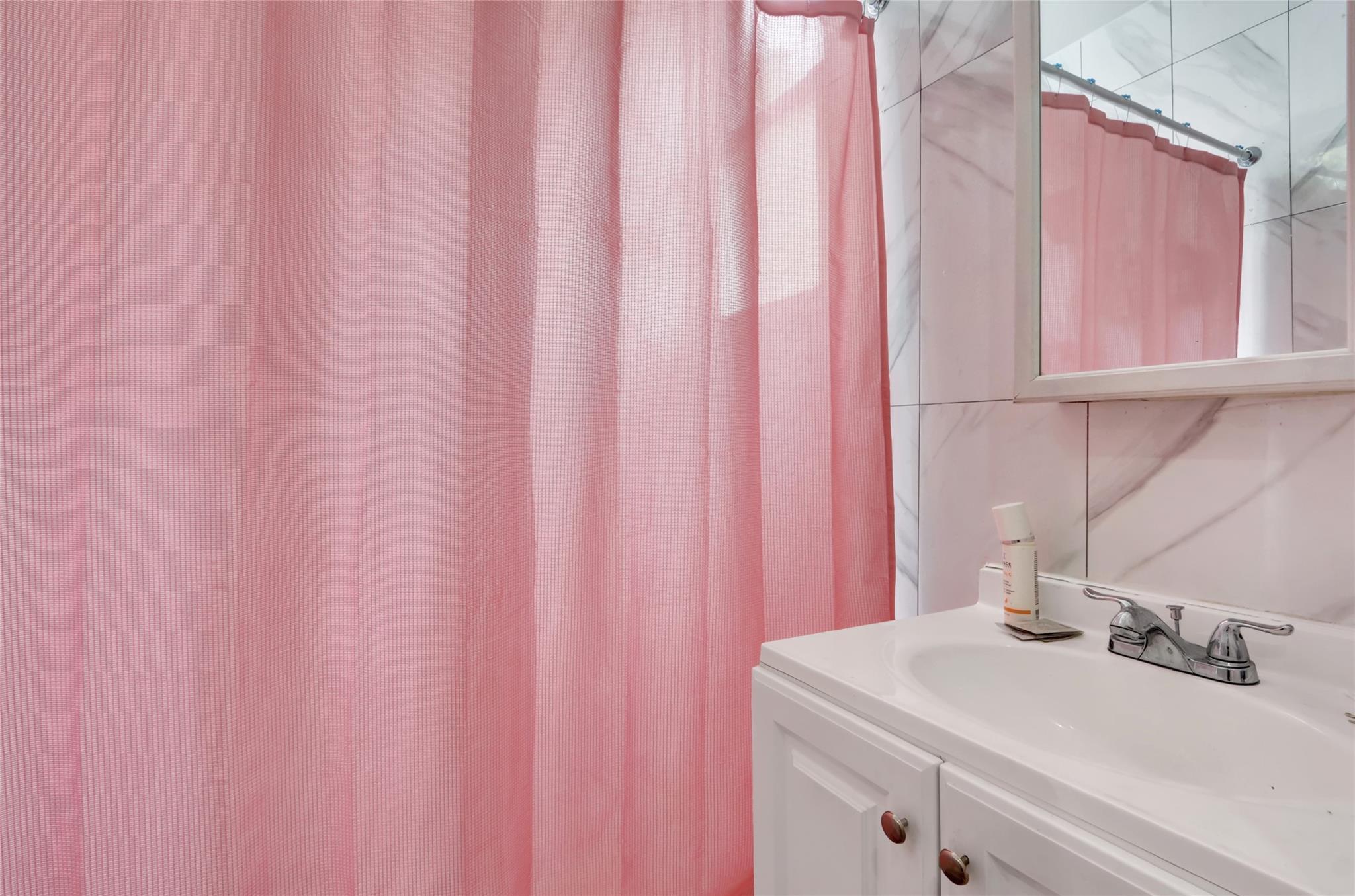 Single Family 101st  Queens, NY 11419, MLS-889414-19
