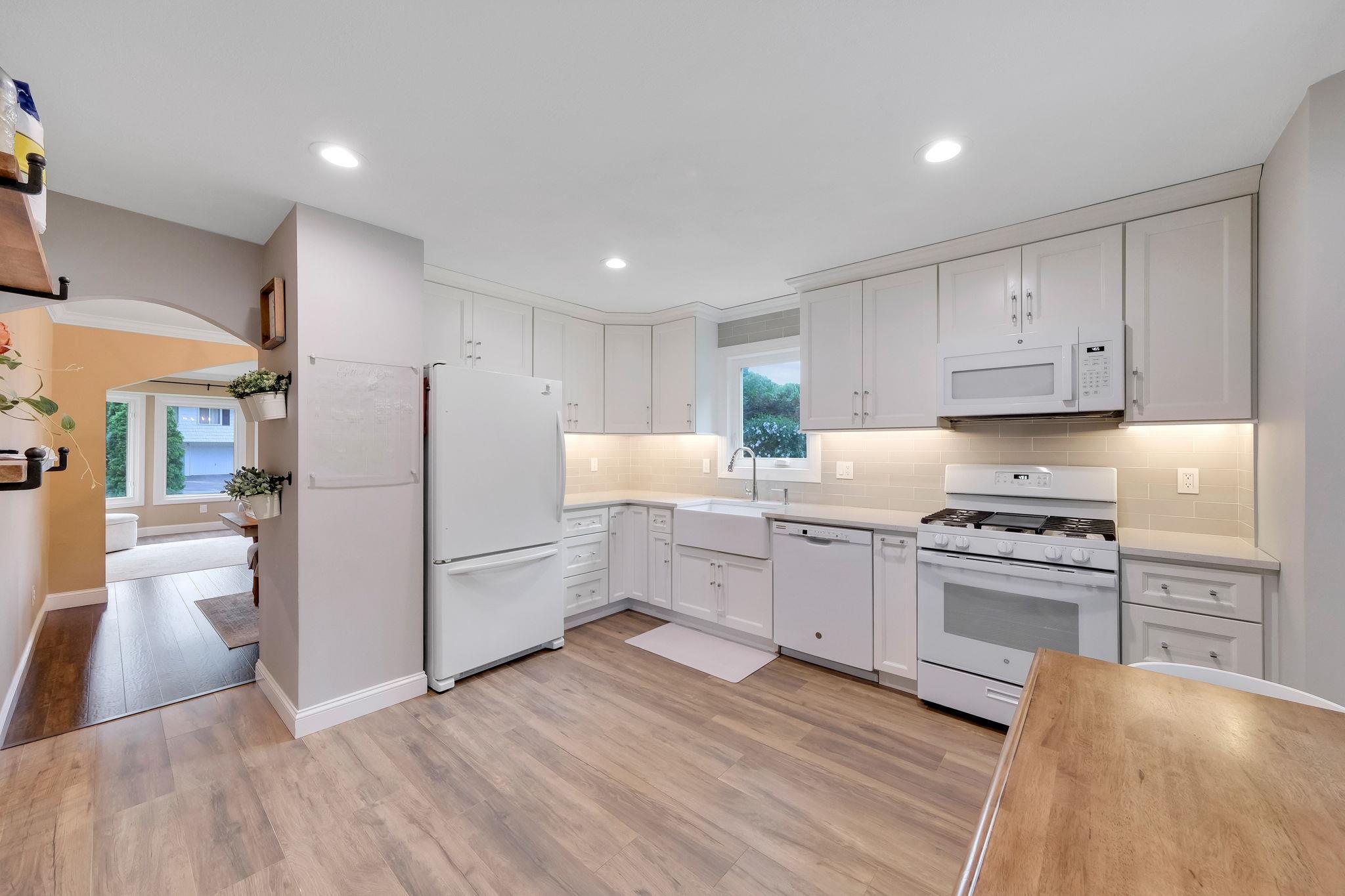 Single Family Patchogue  Suffolk County, NY 11778, MLS-889422-28