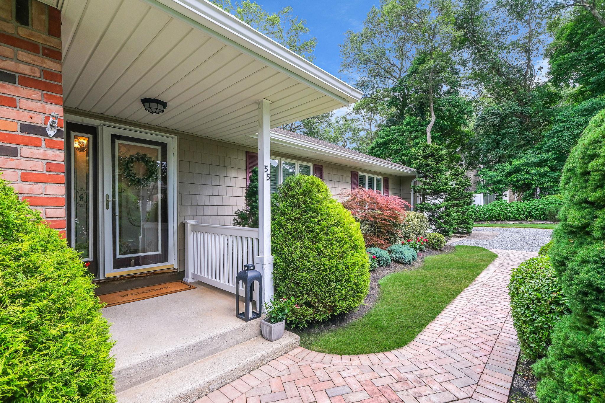 Single Family Patchogue  Suffolk County, NY 11778, MLS-889422-5