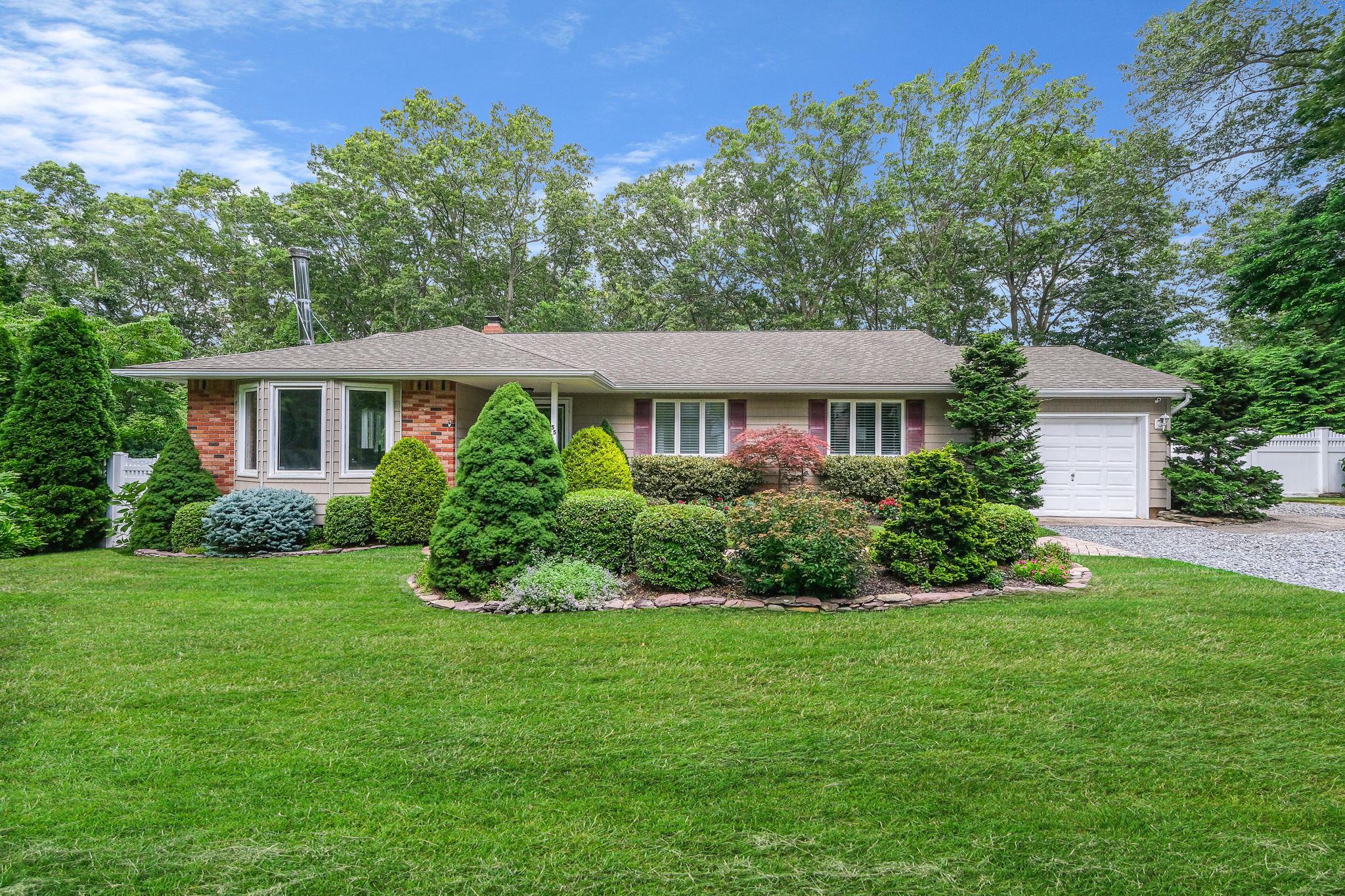 Single Family Patchogue  Suffolk County, NY 11778, MLS-889422-9