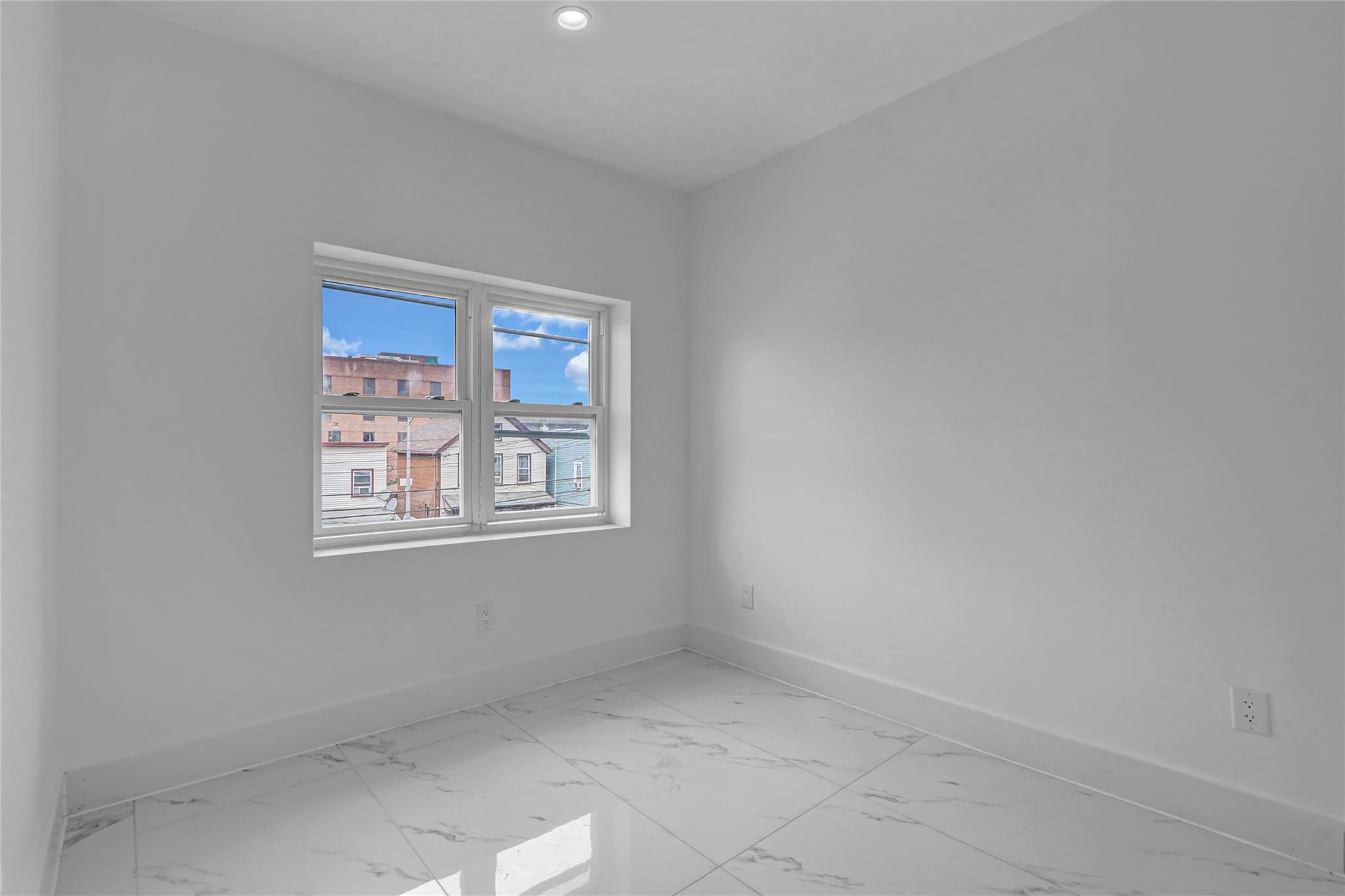 Single Family 95  Queens, NY 11435, MLS-889450-15