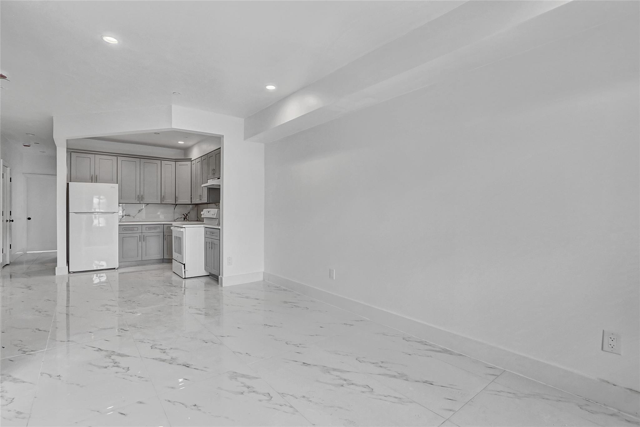 Single Family 95  Queens, NY 11435, MLS-889450-16
