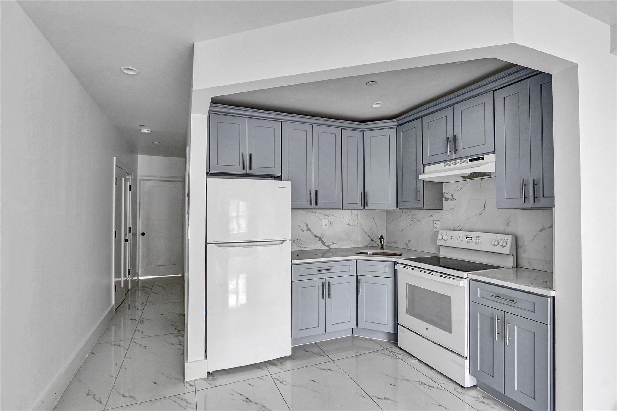 Single Family 95  Queens, NY 11435, MLS-889450-9