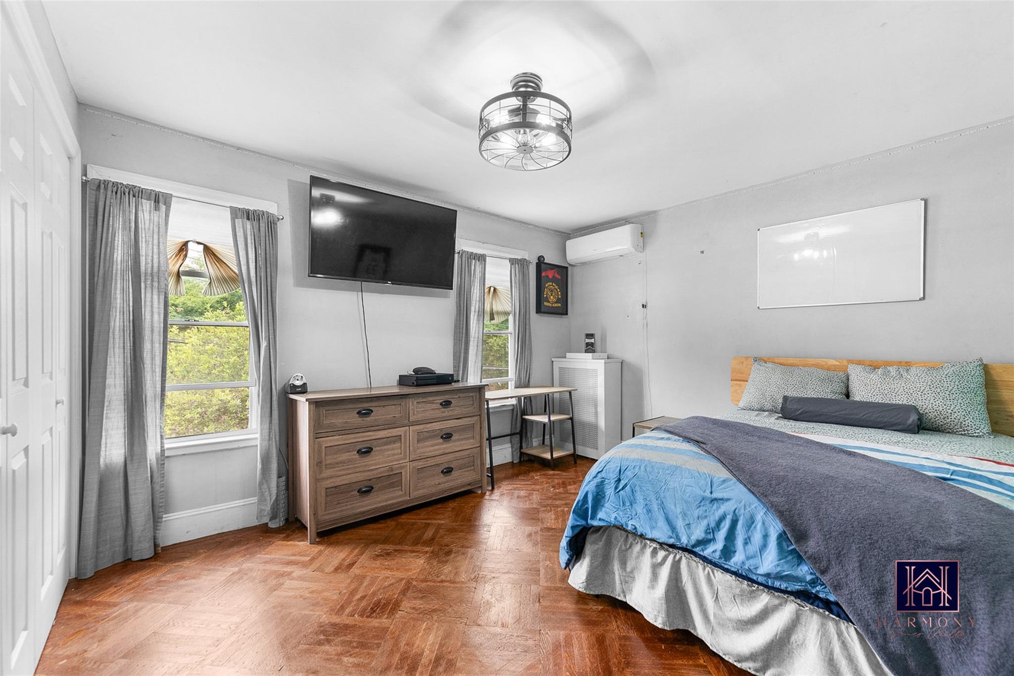 Single Family 38th  Brooklyn, NY 11210, MLS-889482-17