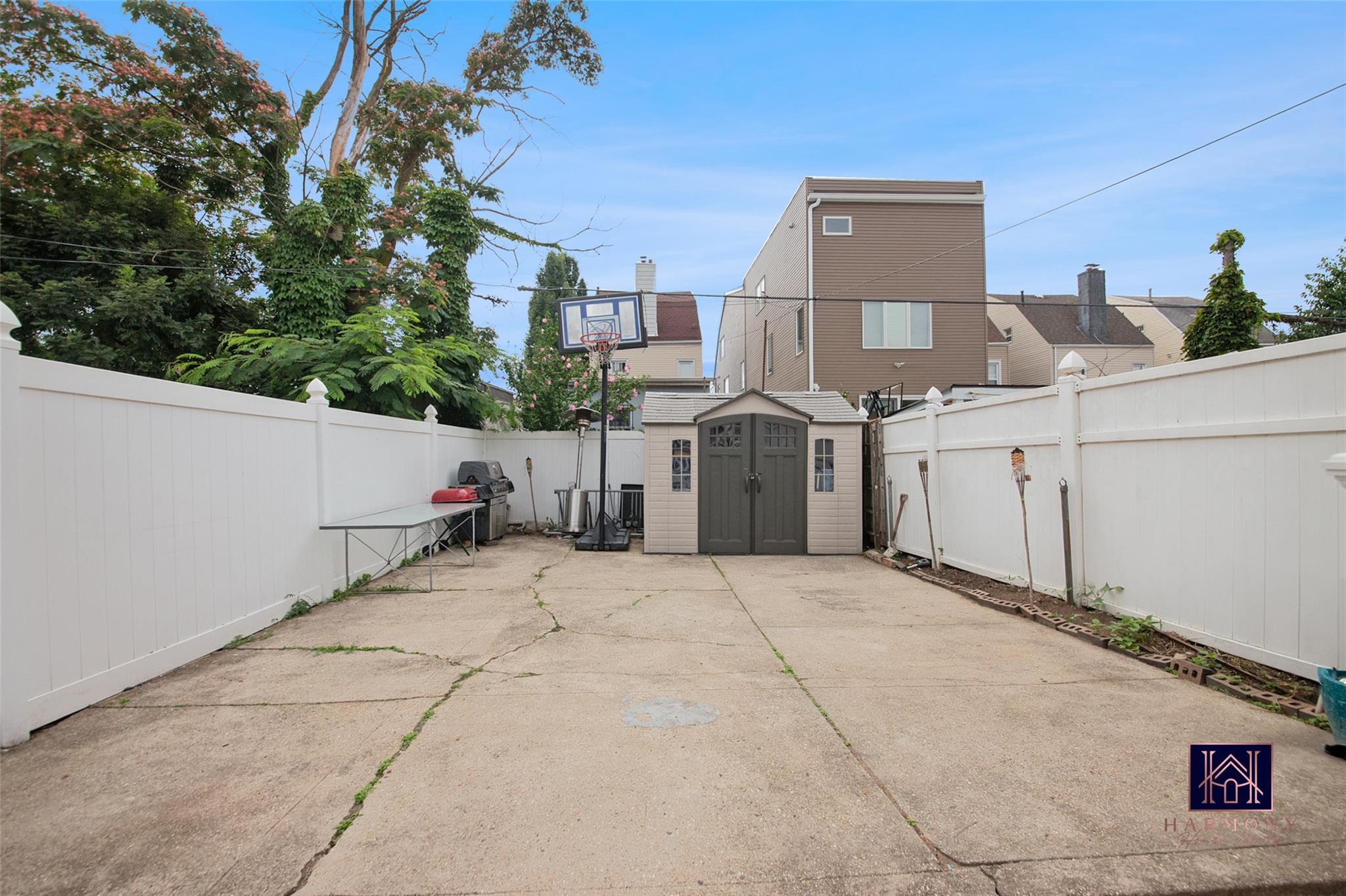 Single Family 38th  Brooklyn, NY 11210, MLS-889482-4