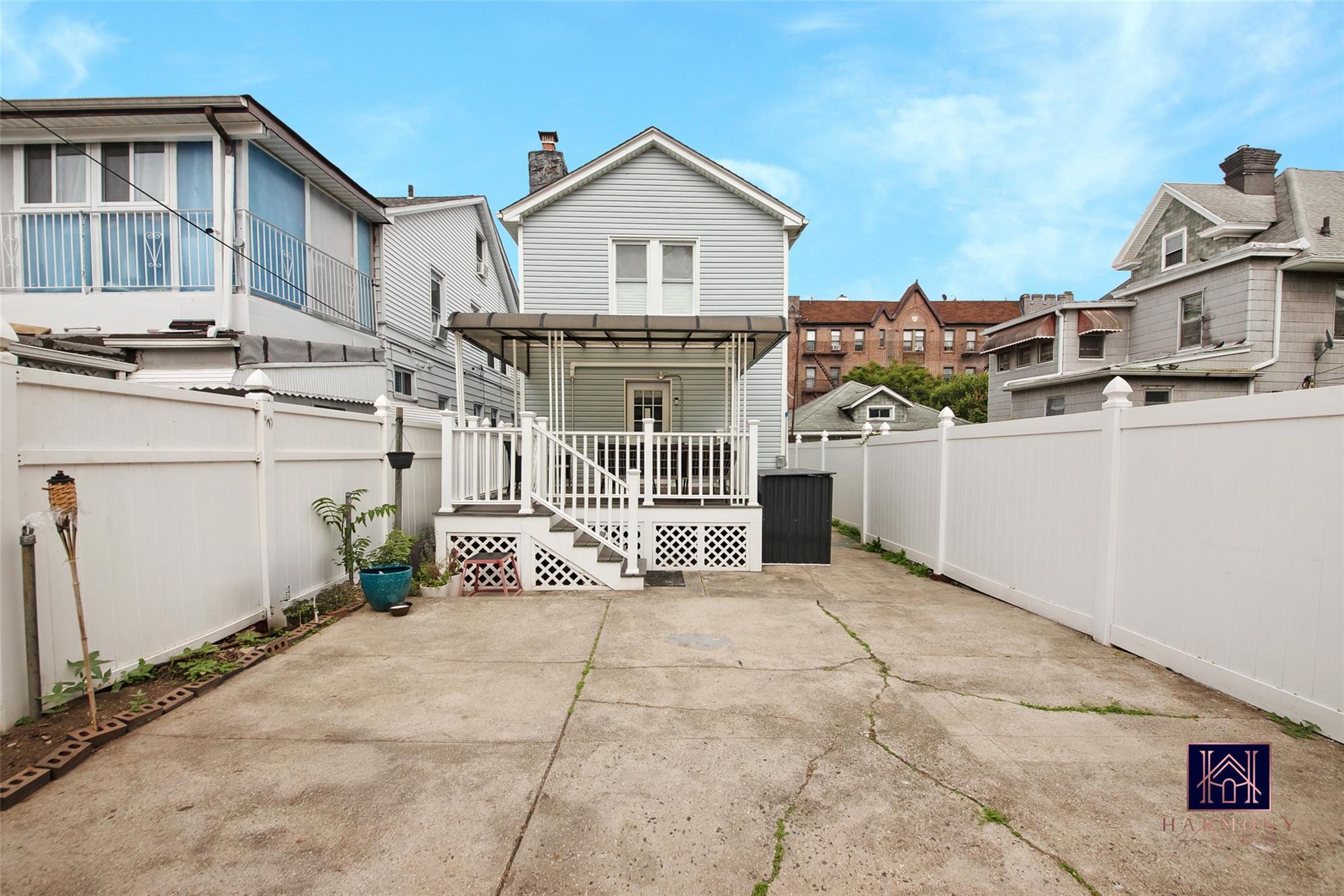 Single Family 38th  Brooklyn, NY 11210, MLS-889482-6
