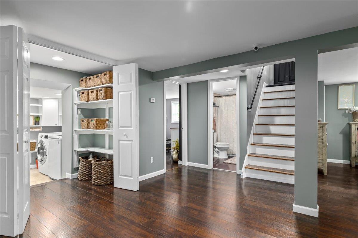 Single Family Mac Arthur  Suffolk County, NY 11788, MLS-889536-15