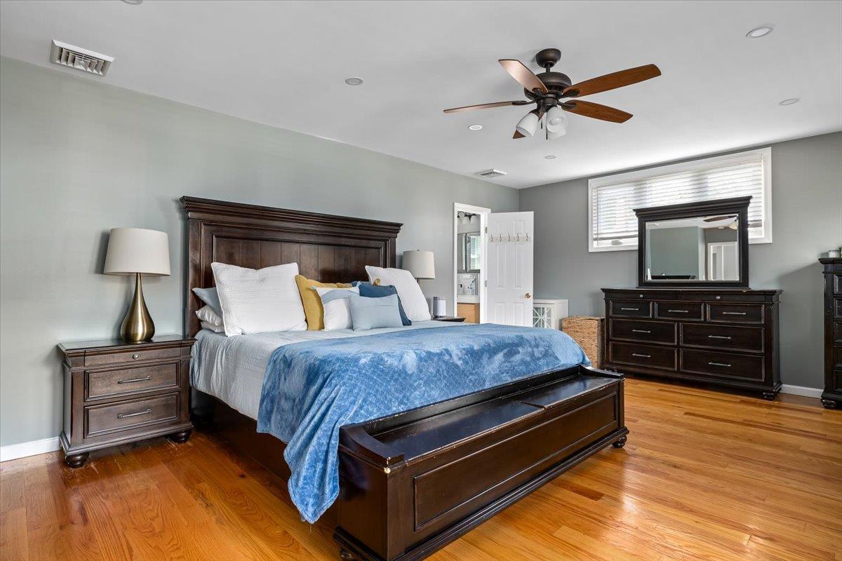 Single Family Mac Arthur  Suffolk County, NY 11788, MLS-889536-9