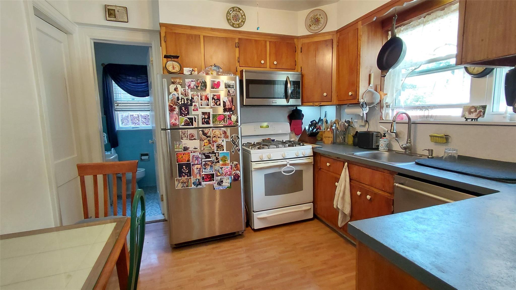 Single Family Glenwood  Queens, NY 11363, MLS-889538-8