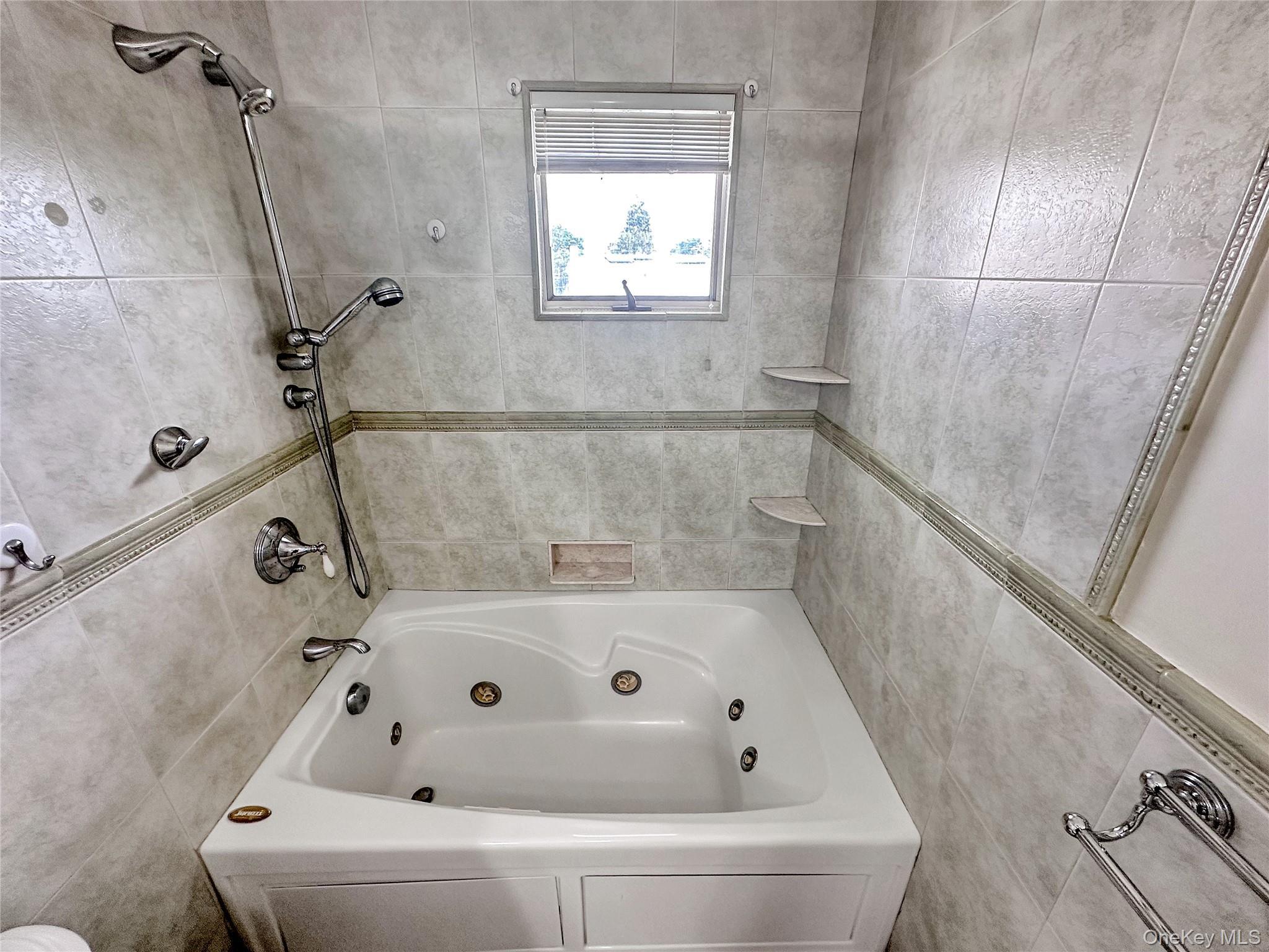 Single Family Crescent  Suffolk County, NY 11735, MLS-889543-15