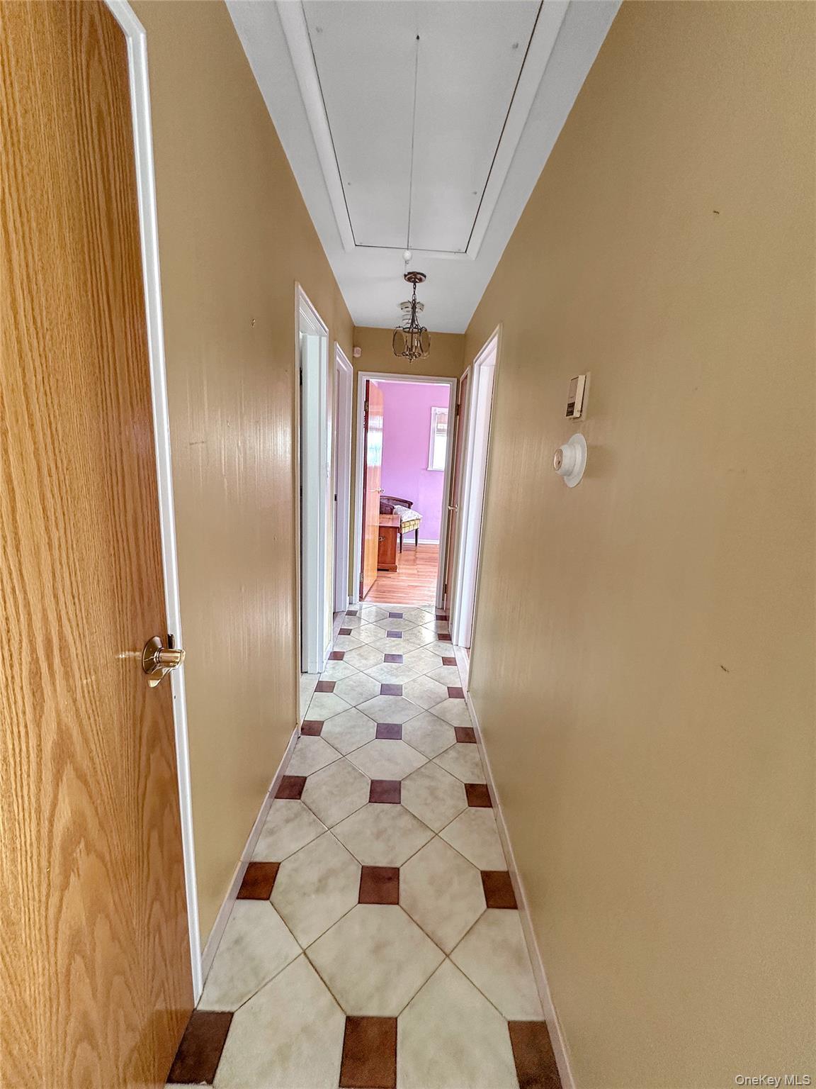 Single Family Crescent  Suffolk County, NY 11735, MLS-889543-9