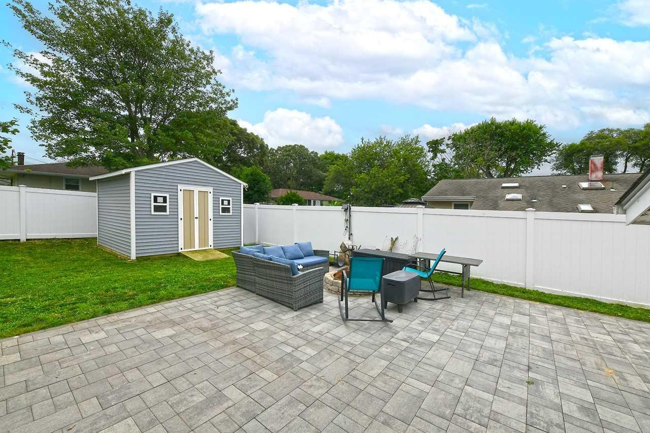 Single Family Jefferson  Suffolk County, NY 11720, MLS-889551-16