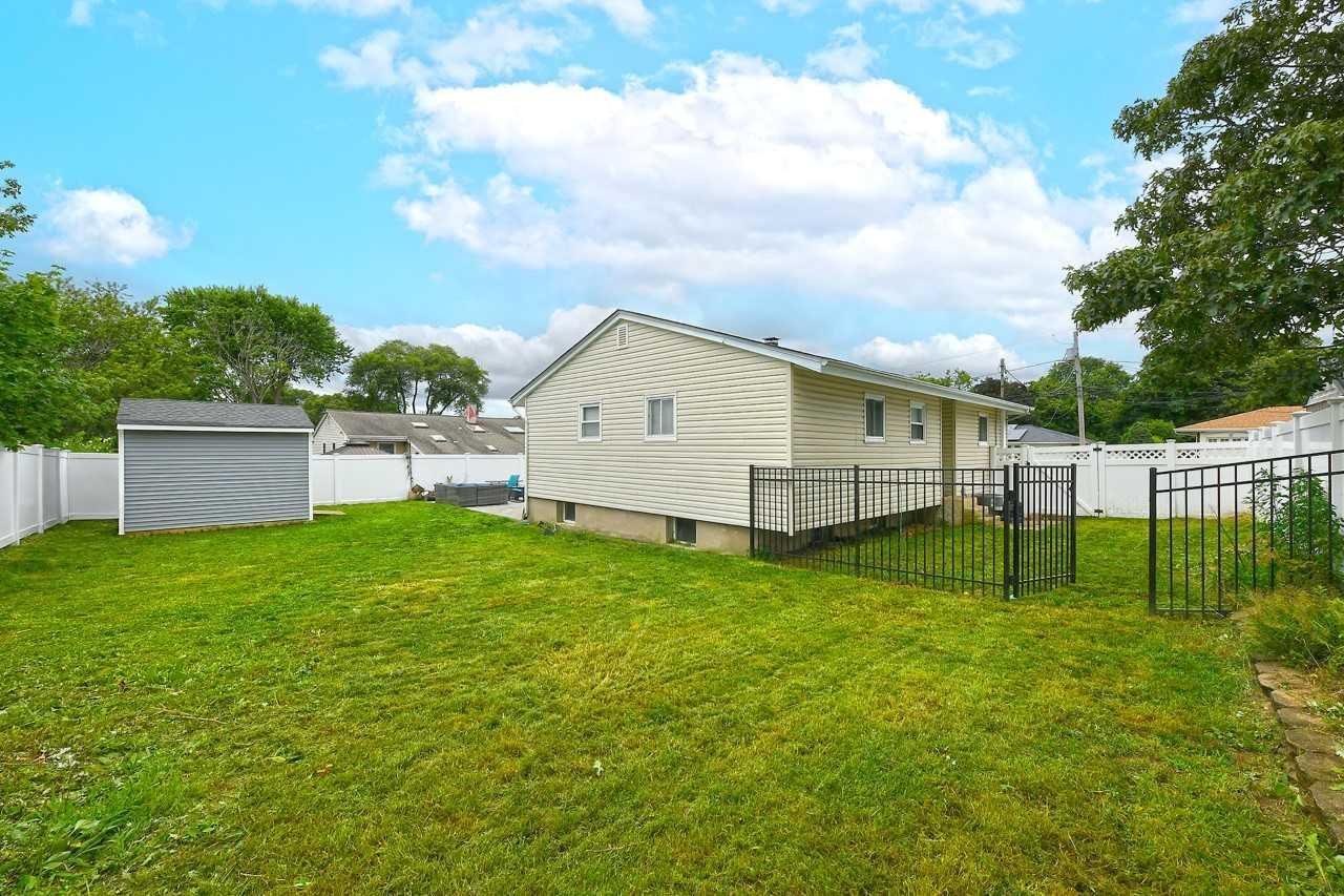 Single Family Jefferson  Suffolk County, NY 11720, MLS-889551-17