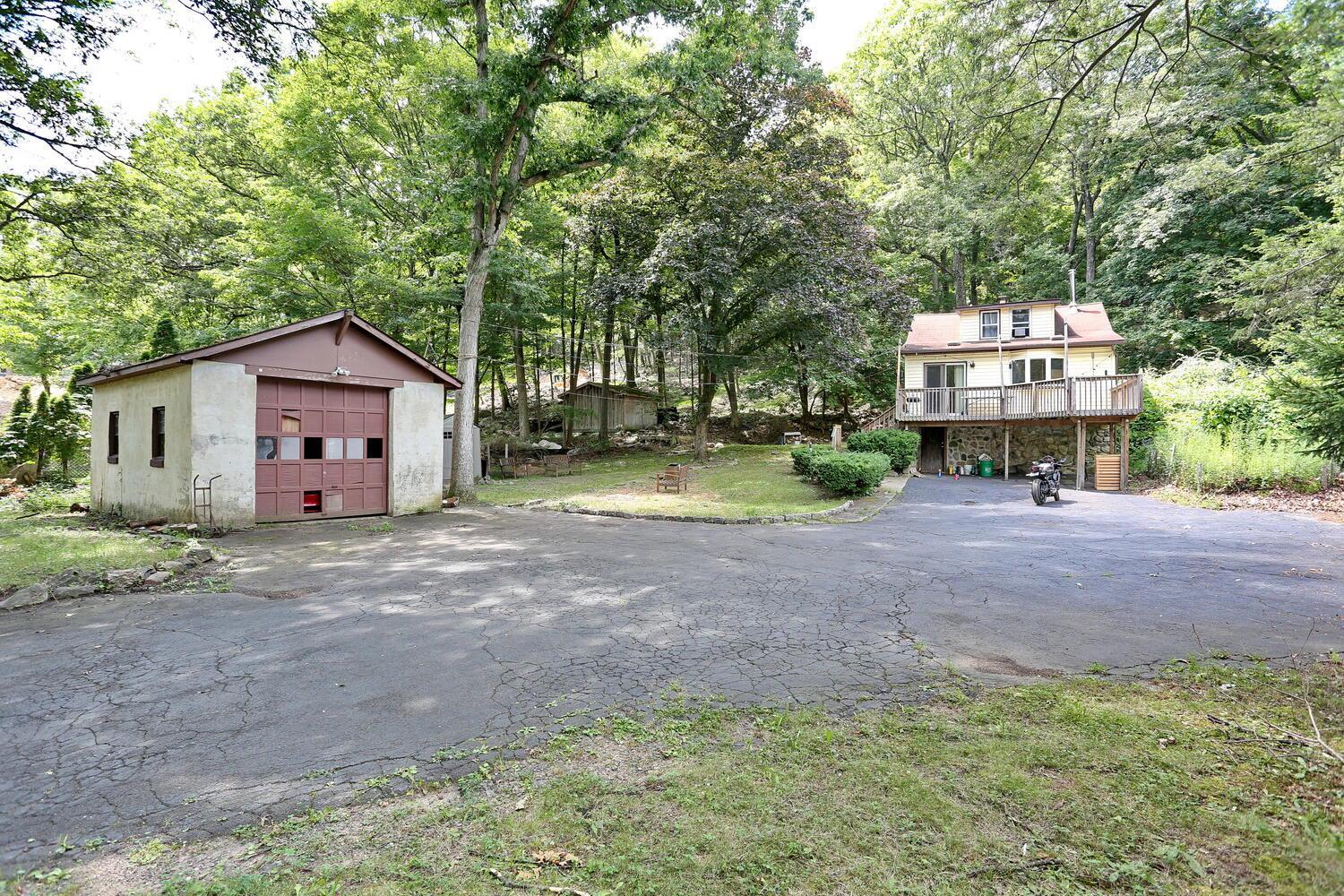 Single Family Call Hollow  Rockland County, NY 10980, MLS-889591-2
