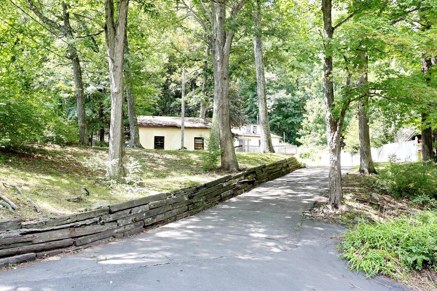 Single Family Call Hollow  Rockland County, NY 10980, MLS-889591-23