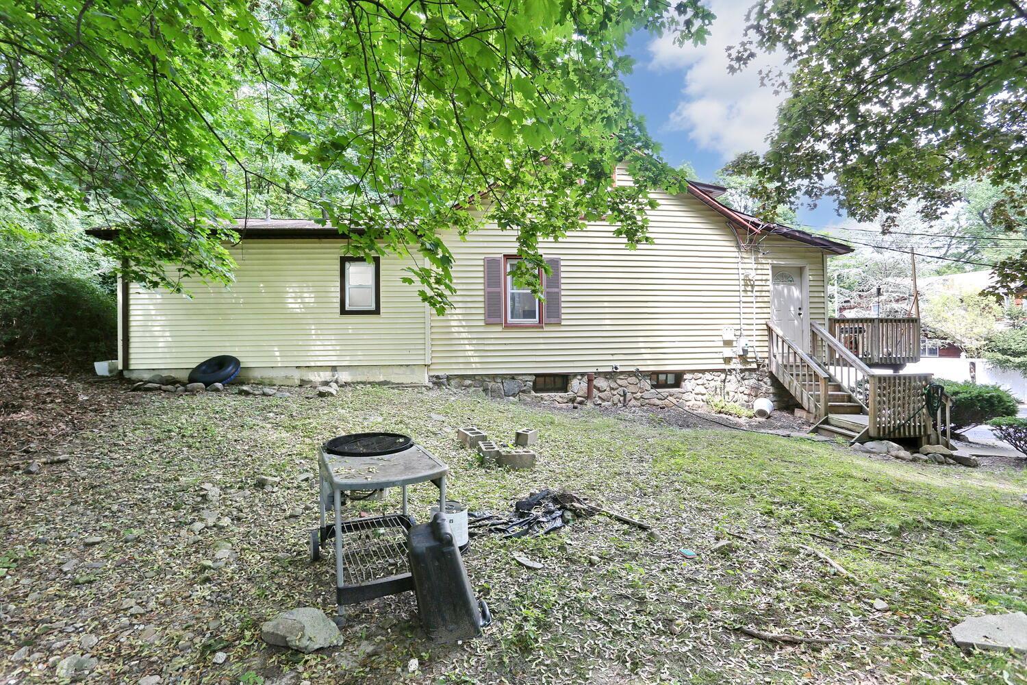 Single Family Call Hollow  Rockland County, NY 10980, MLS-889591-25