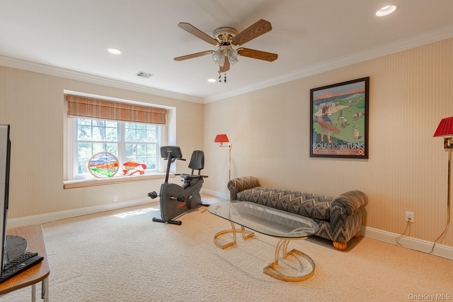 Condo Madeira  Suffolk County, NY 11747, MLS-889597-22