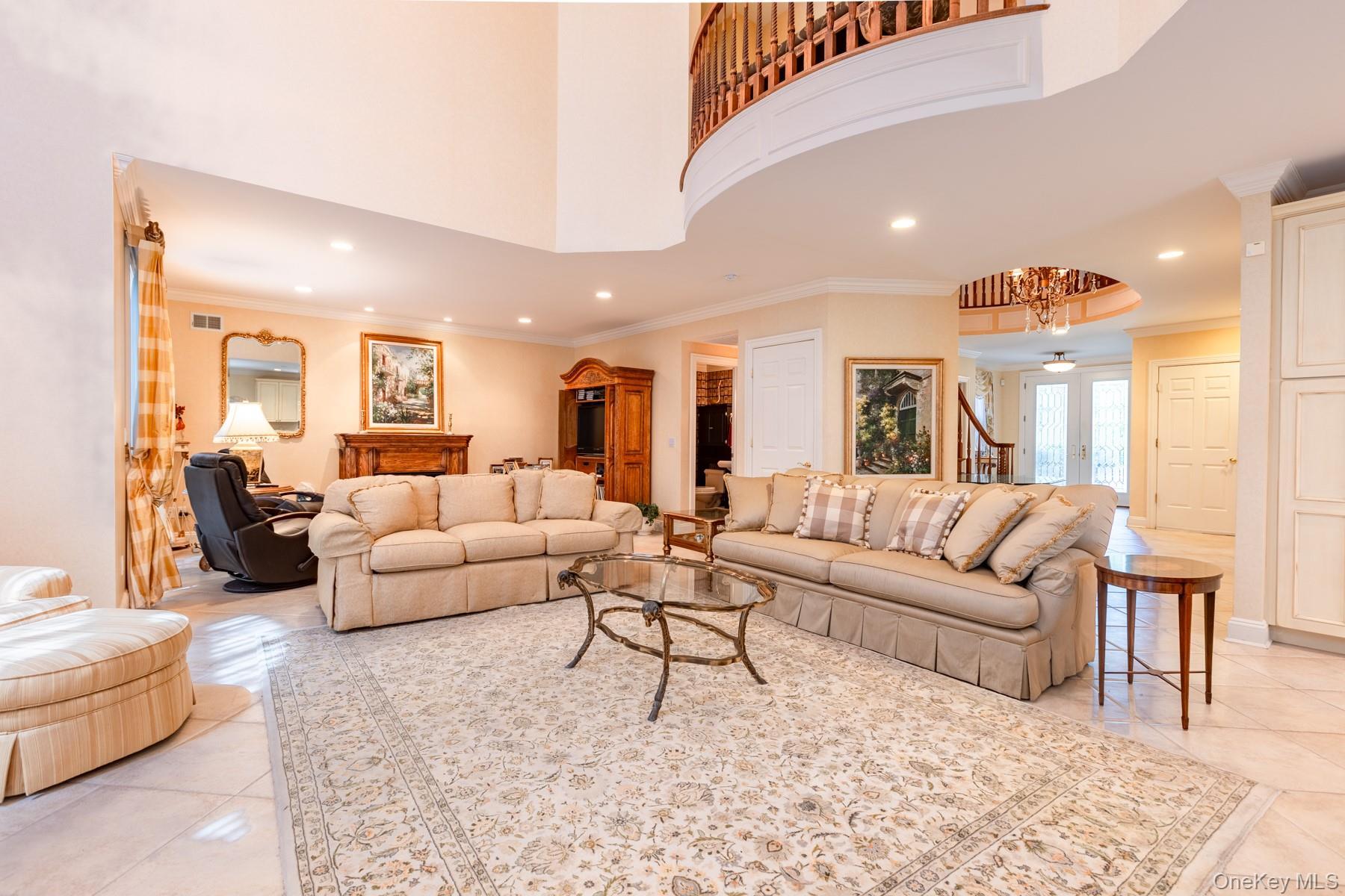 Condo Madeira  Suffolk County, NY 11747, MLS-889597-5
