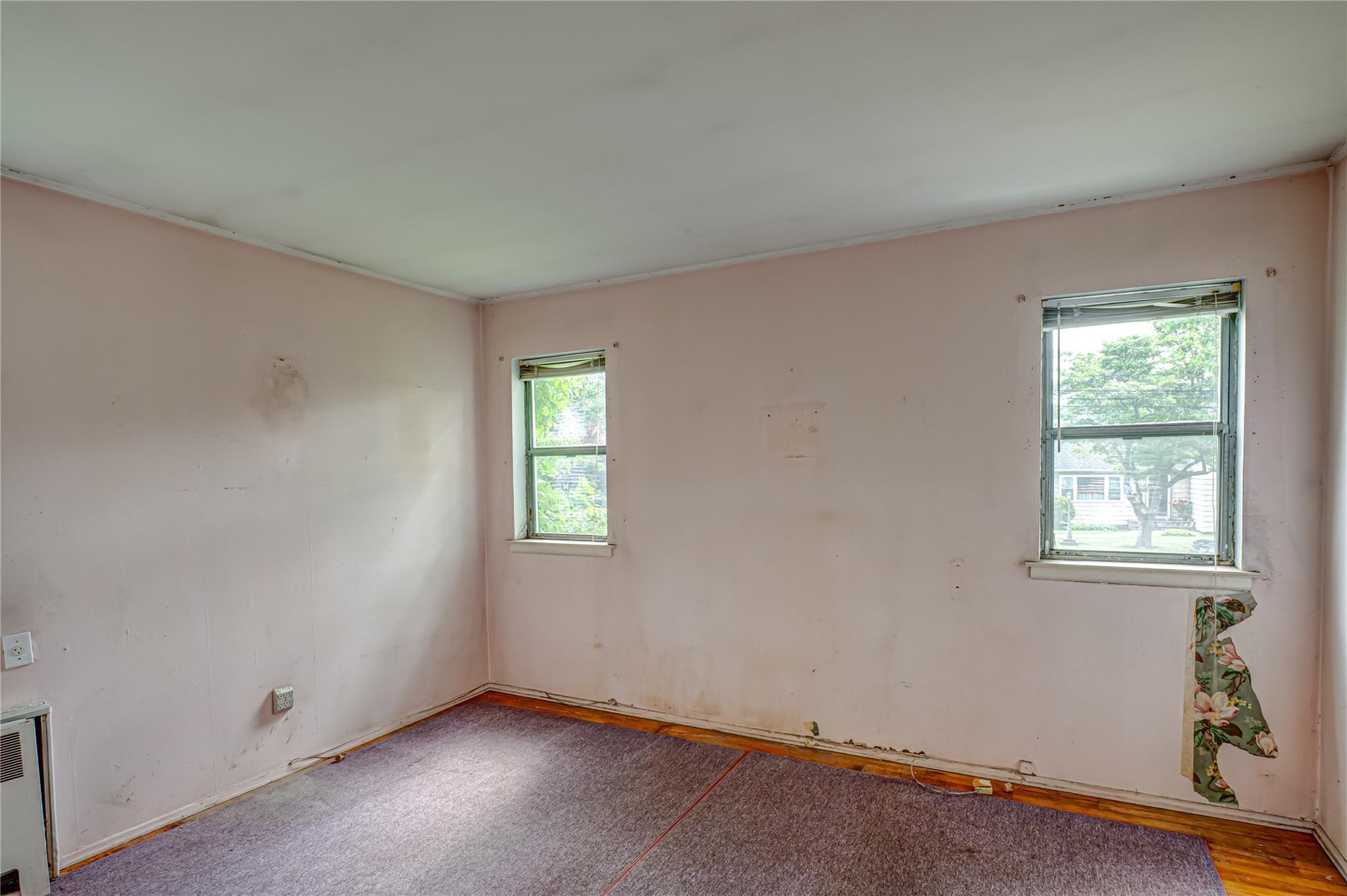 Single Family Peters  Suffolk County, NY 11706, MLS-889601-12