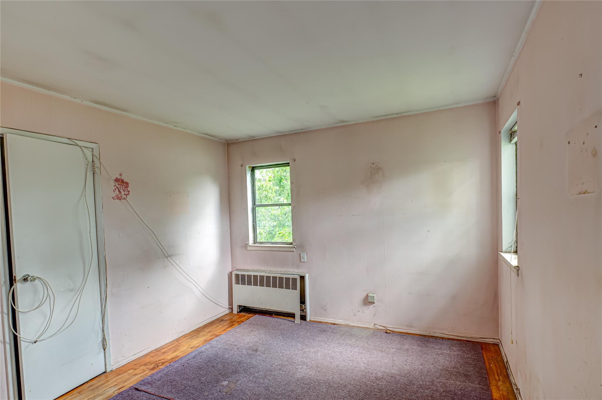 Single Family Peters  Suffolk County, NY 11706, MLS-889601-13