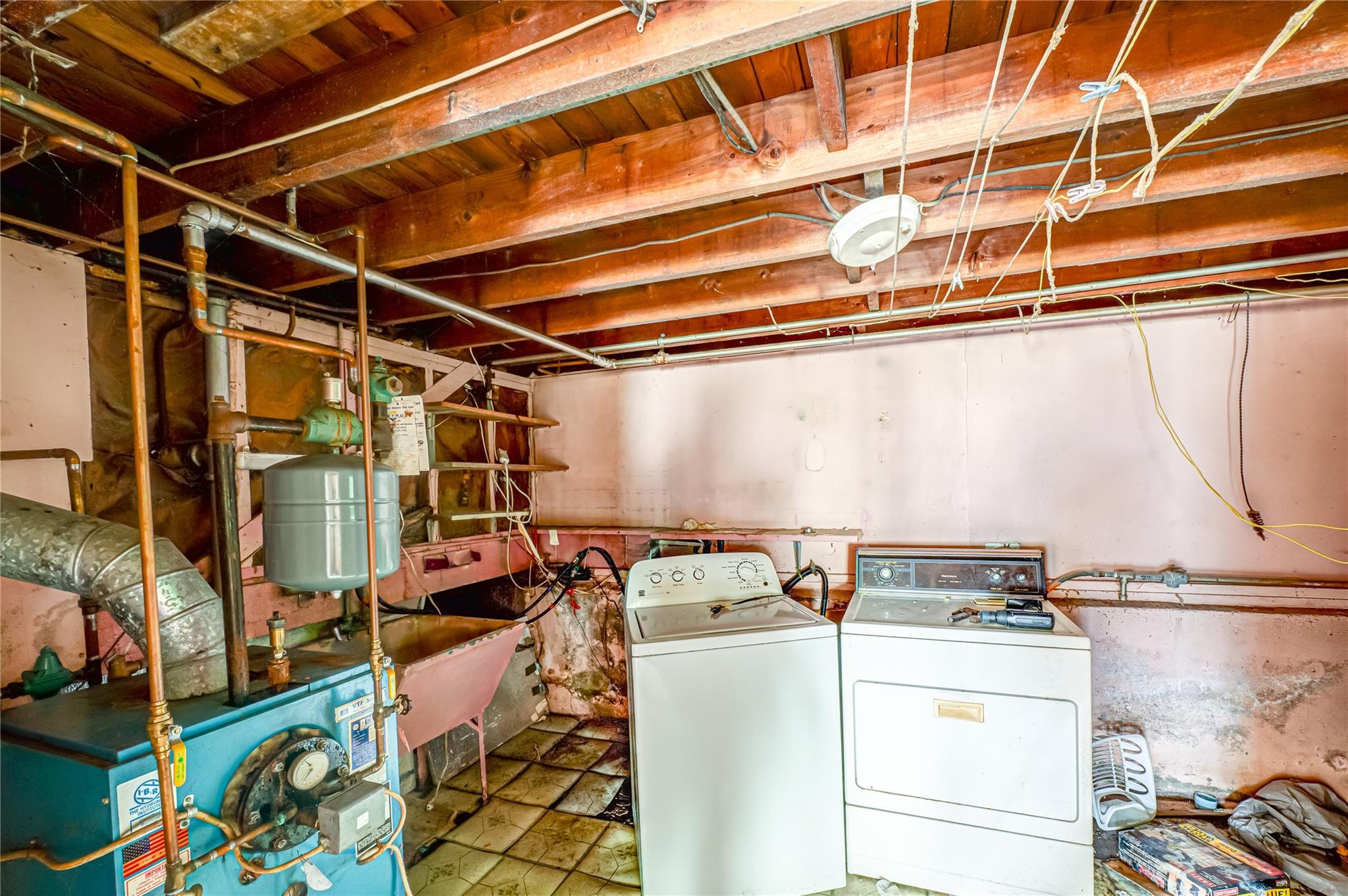 Single Family Peters  Suffolk County, NY 11706, MLS-889601-19