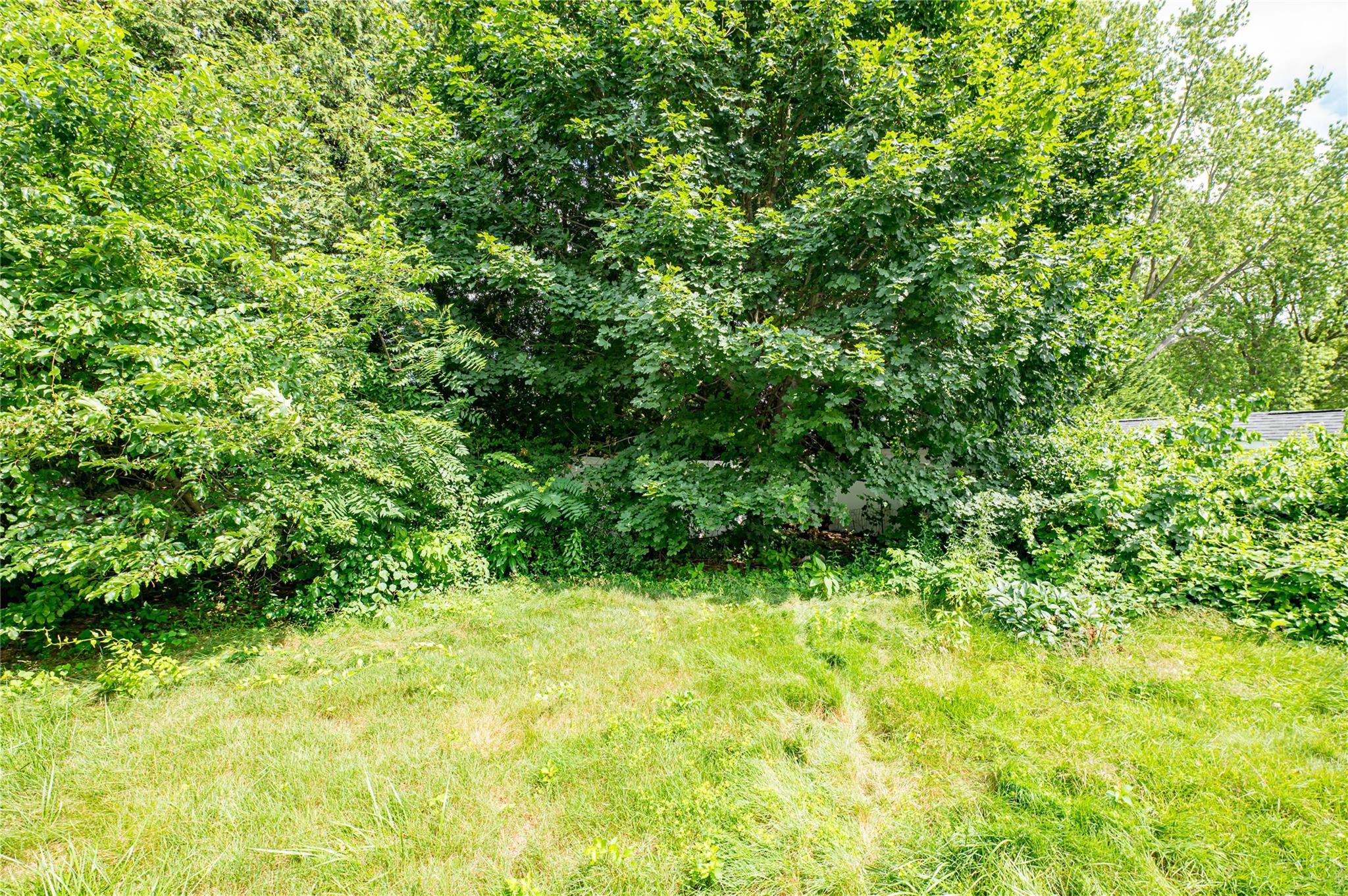 Single Family Peters  Suffolk County, NY 11706, MLS-889601-23
