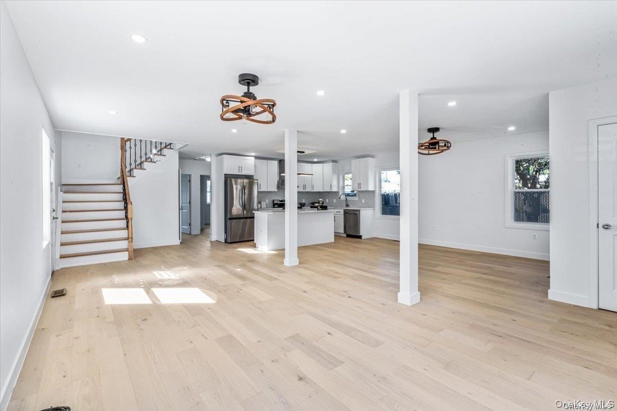 Single Family Flower Nassau County, NY 11040, MLS-889632-2