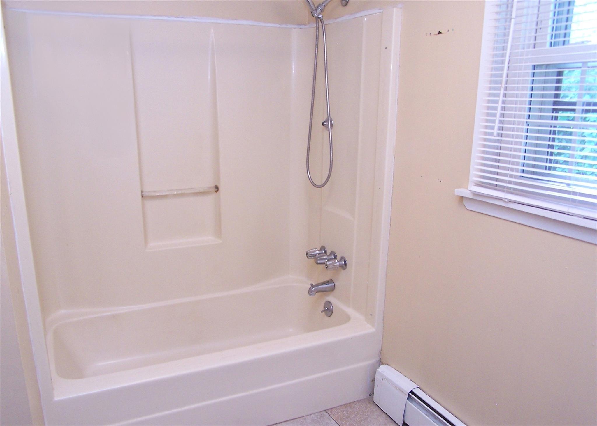 Single Family Ocean  Suffolk County, NY 11716, MLS-889642-7