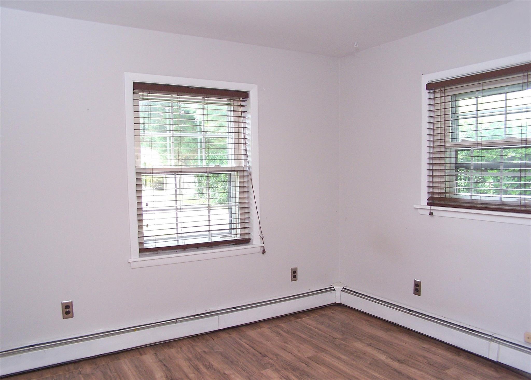 Single Family Ocean  Suffolk County, NY 11716, MLS-889642-8