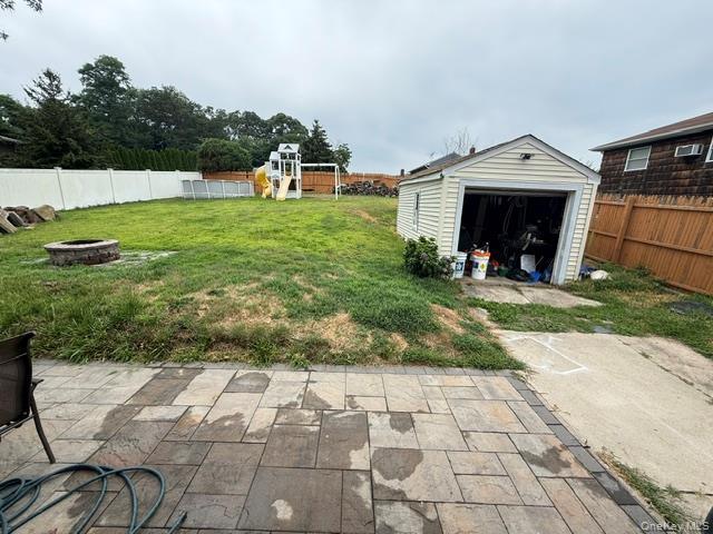 Single Family Indian Head Road  Suffolk County, NY 11754, MLS-889658-14