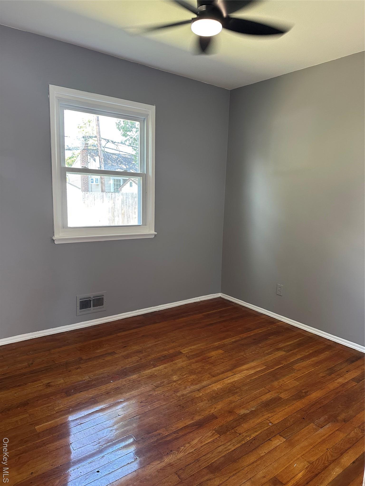 Single Family Joyce  Nassau County, NY 11758, MLS-889663-25