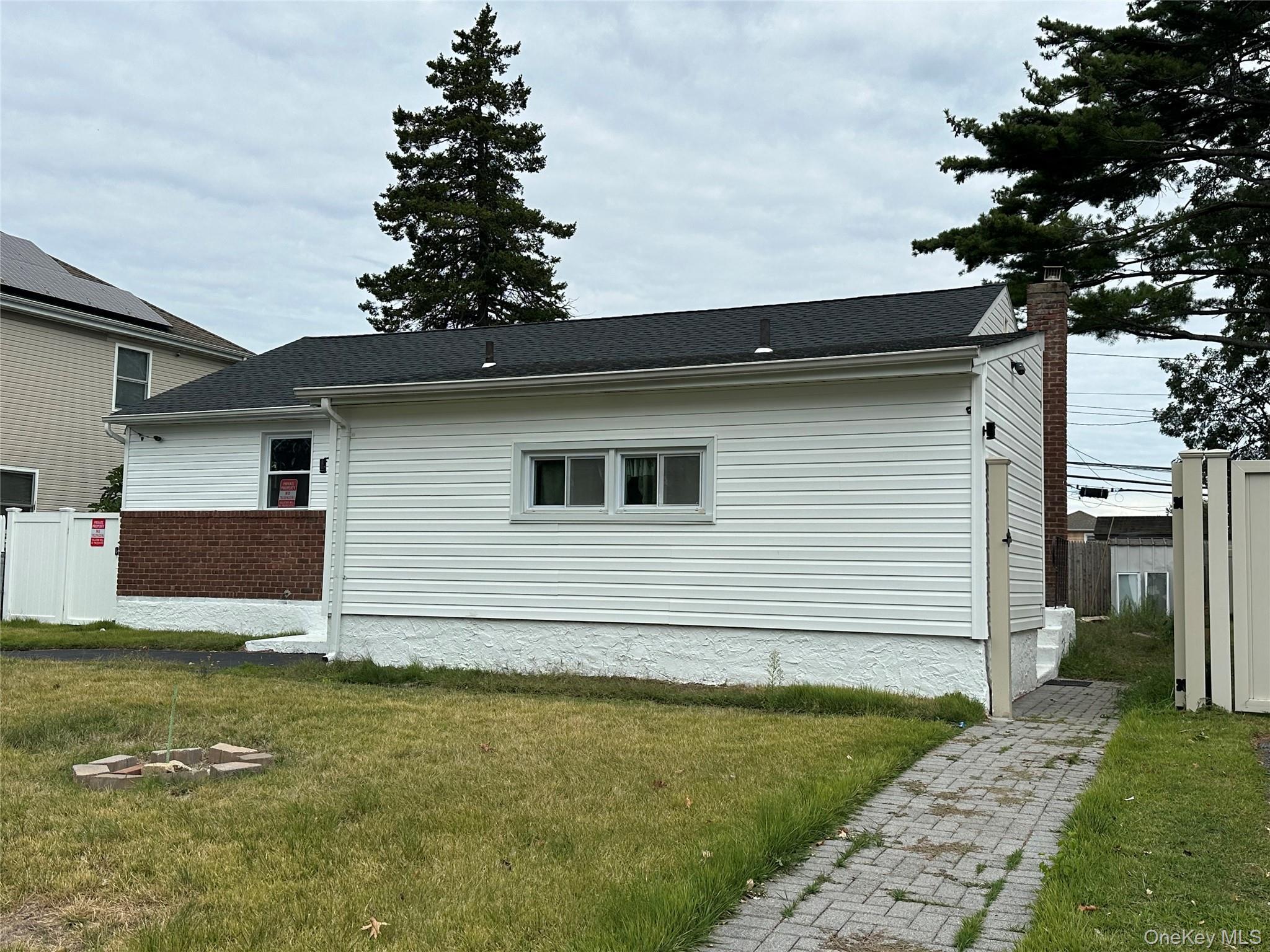 Single Family Joyce  Nassau County, NY 11758, MLS-889663-3