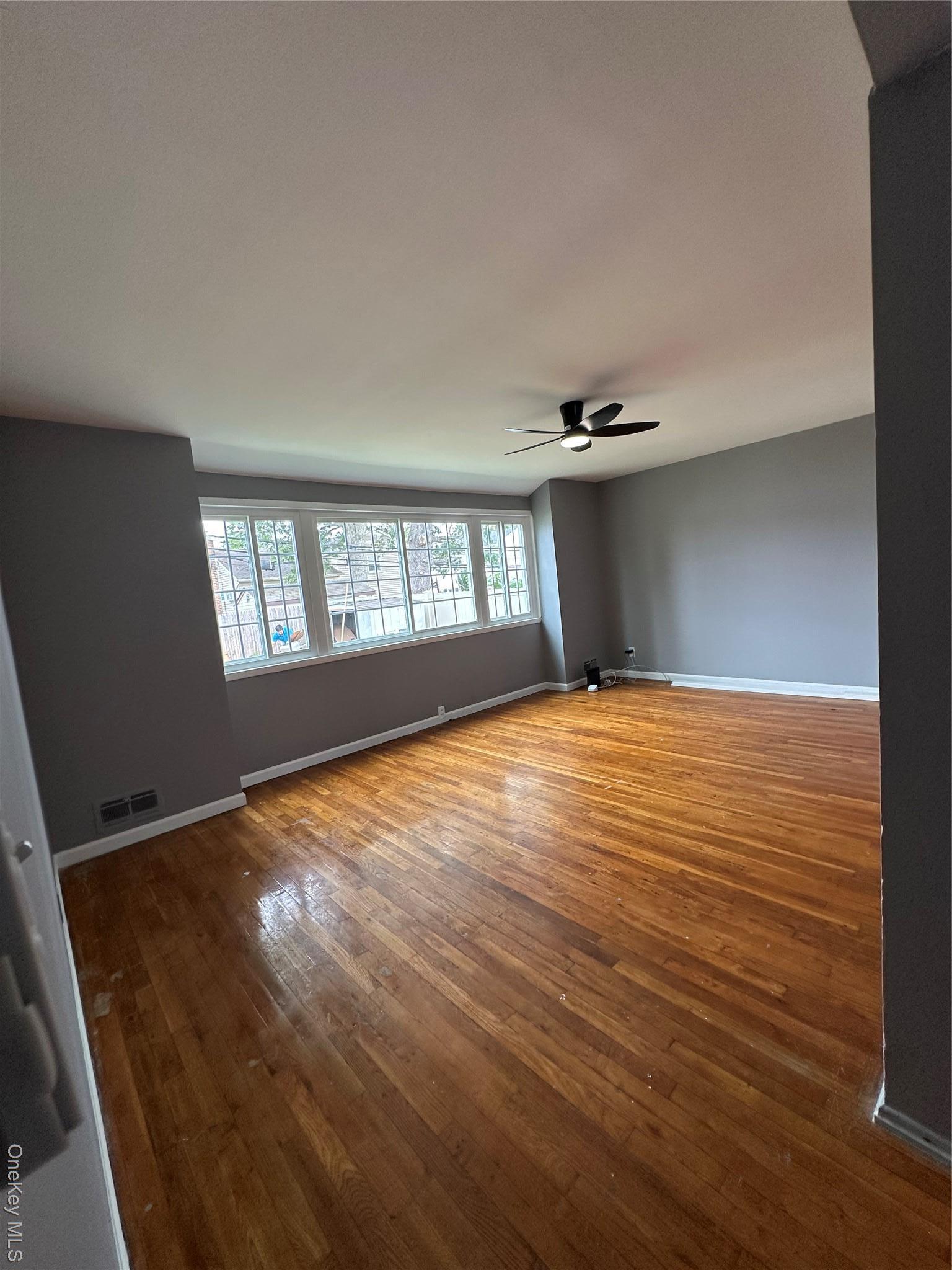 Single Family Joyce  Nassau County, NY 11758, MLS-889663-4