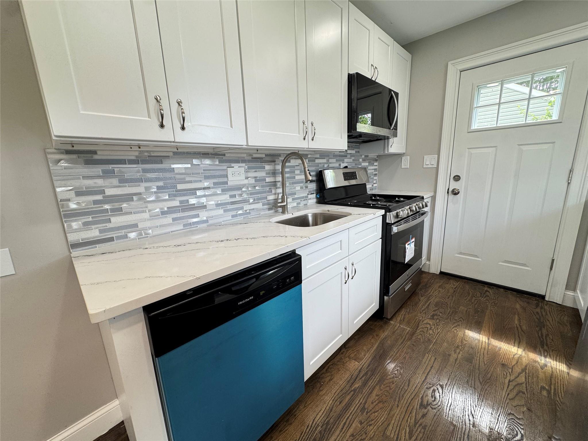 Single Family Princeton  Suffolk County, NY 11706, MLS-889699-44