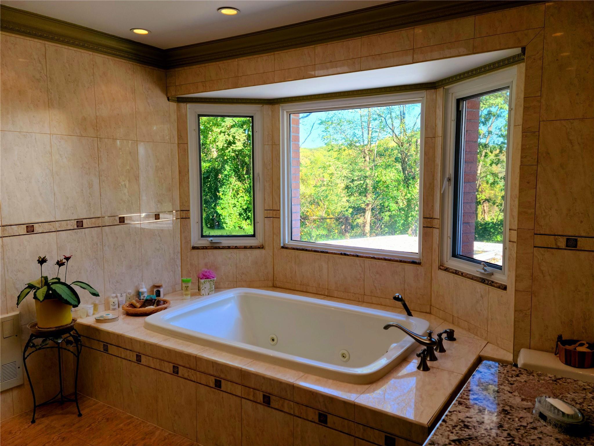 Single Family Kirkwood Nassau County, NY 11542, MLS-889707-34