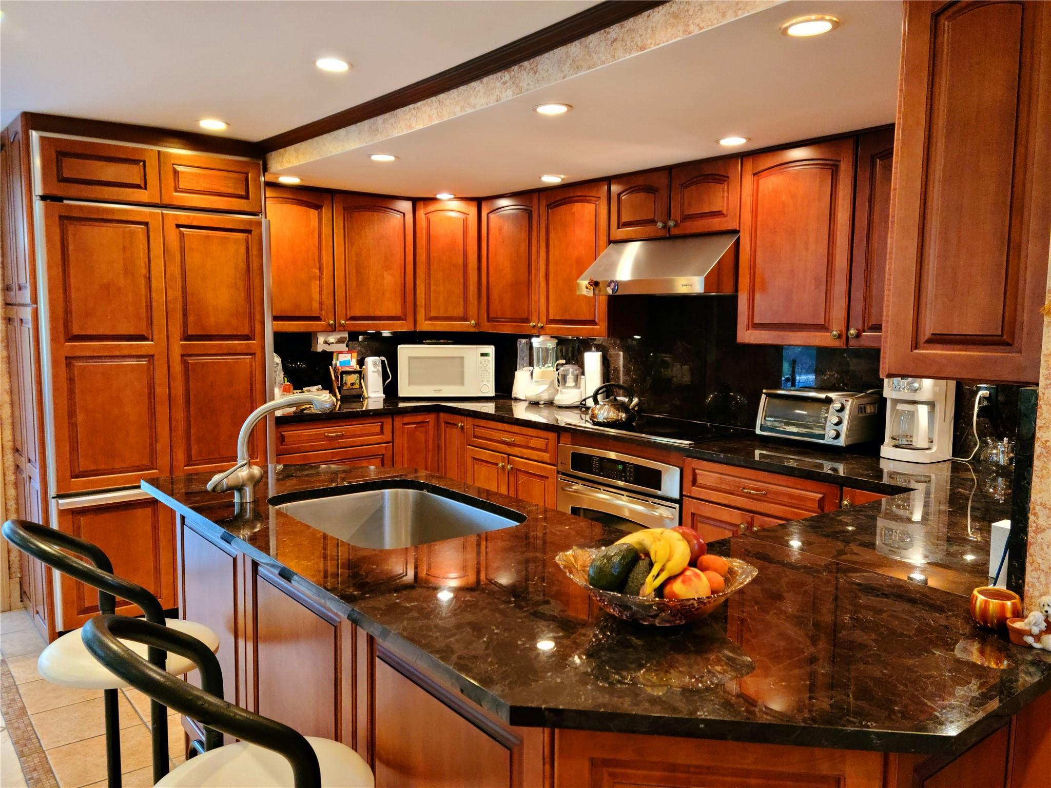 Single Family Kirkwood Nassau County, NY 11542, MLS-889707-36