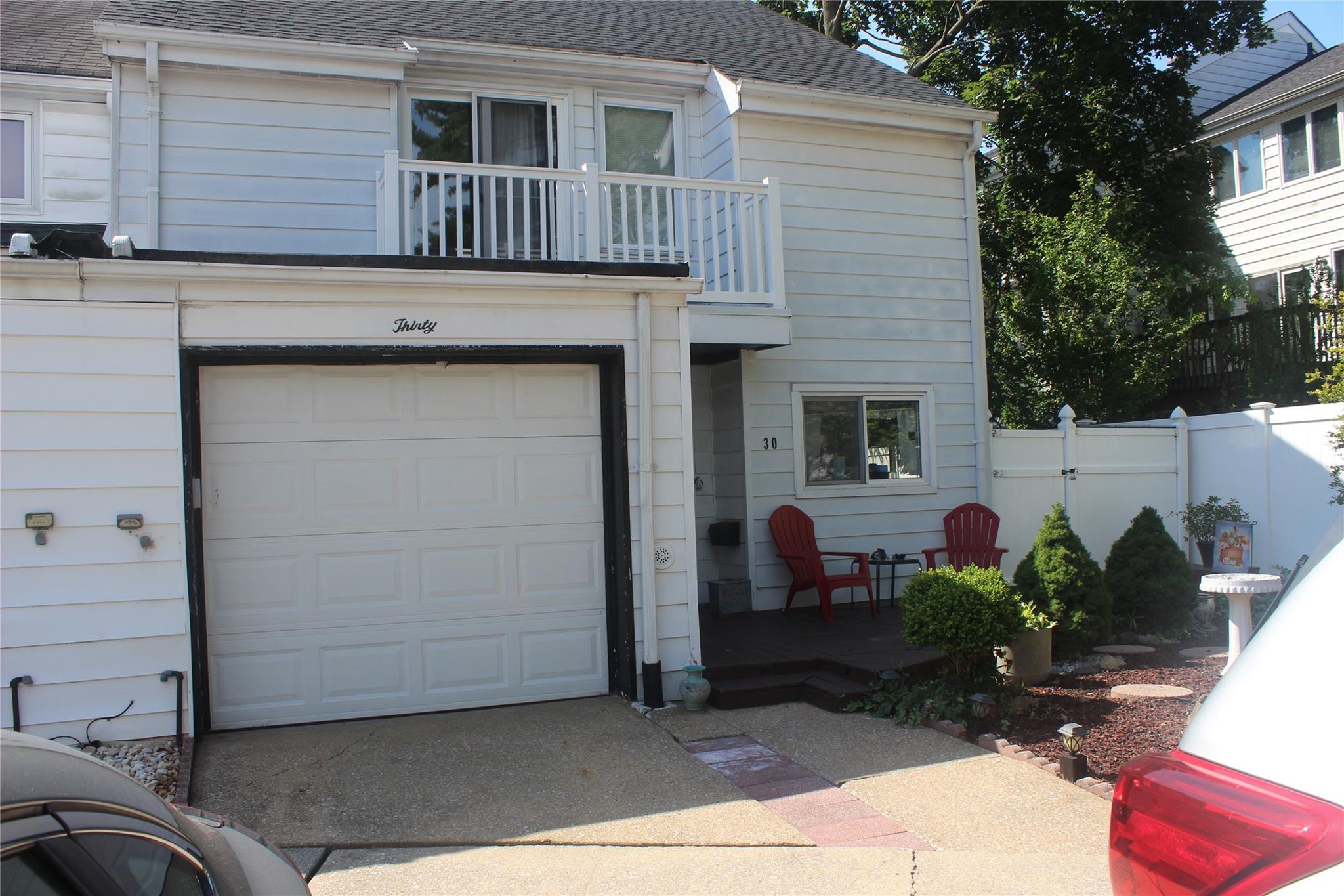 Single Family Chestnut  Staten Island, NY 10312, MLS-889715-18