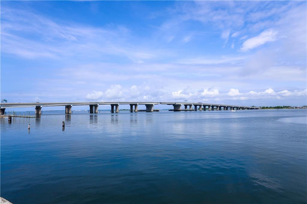 Single Family Beach Channel  Queens, NY 11693, MLS-889775-22